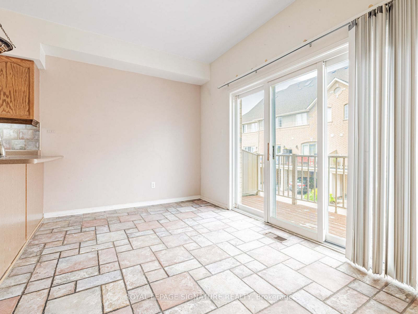 23 Observatory Lane 100 Property Photo 15