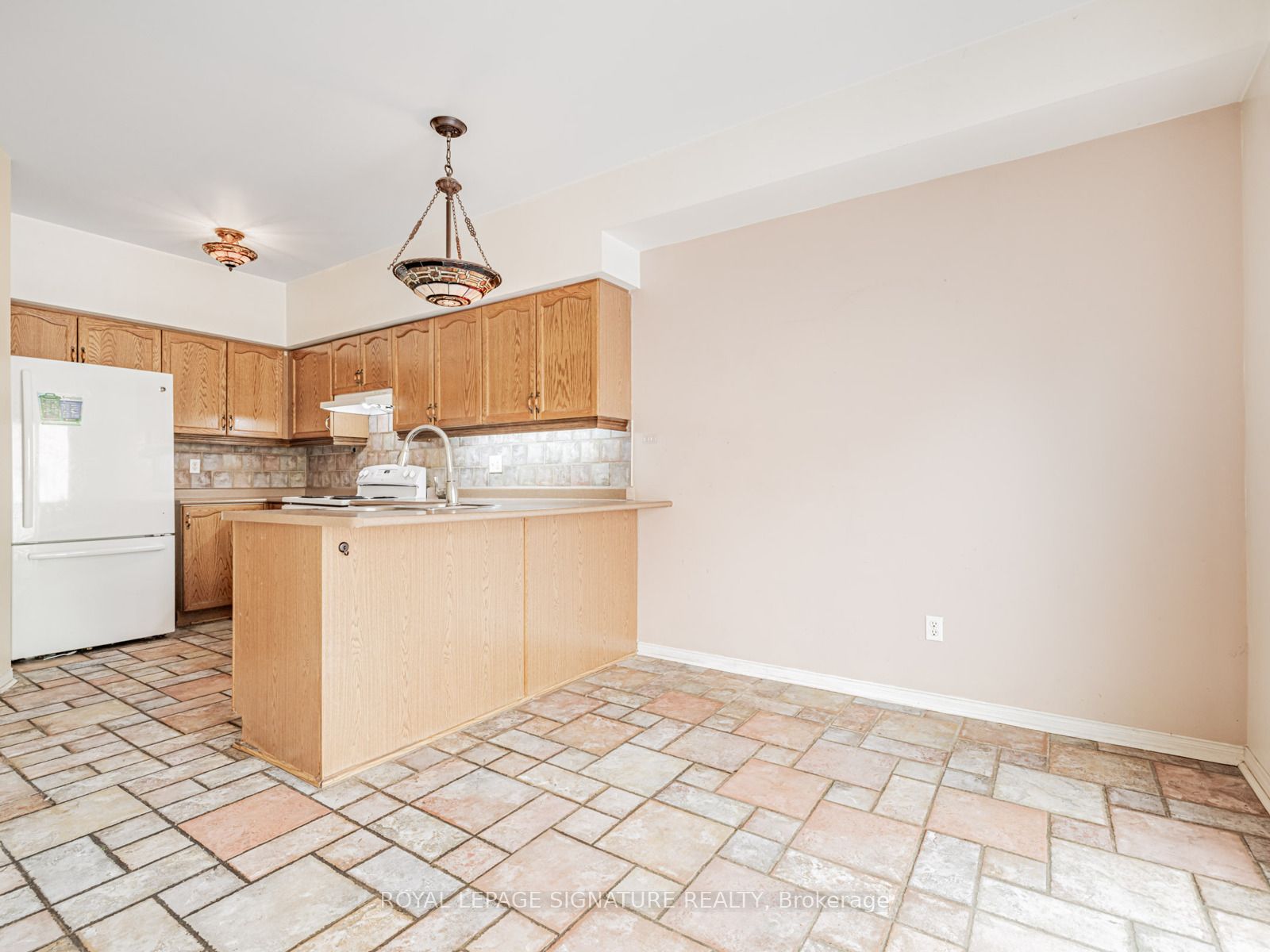 23 Observatory Lane 100 Property Photo 16