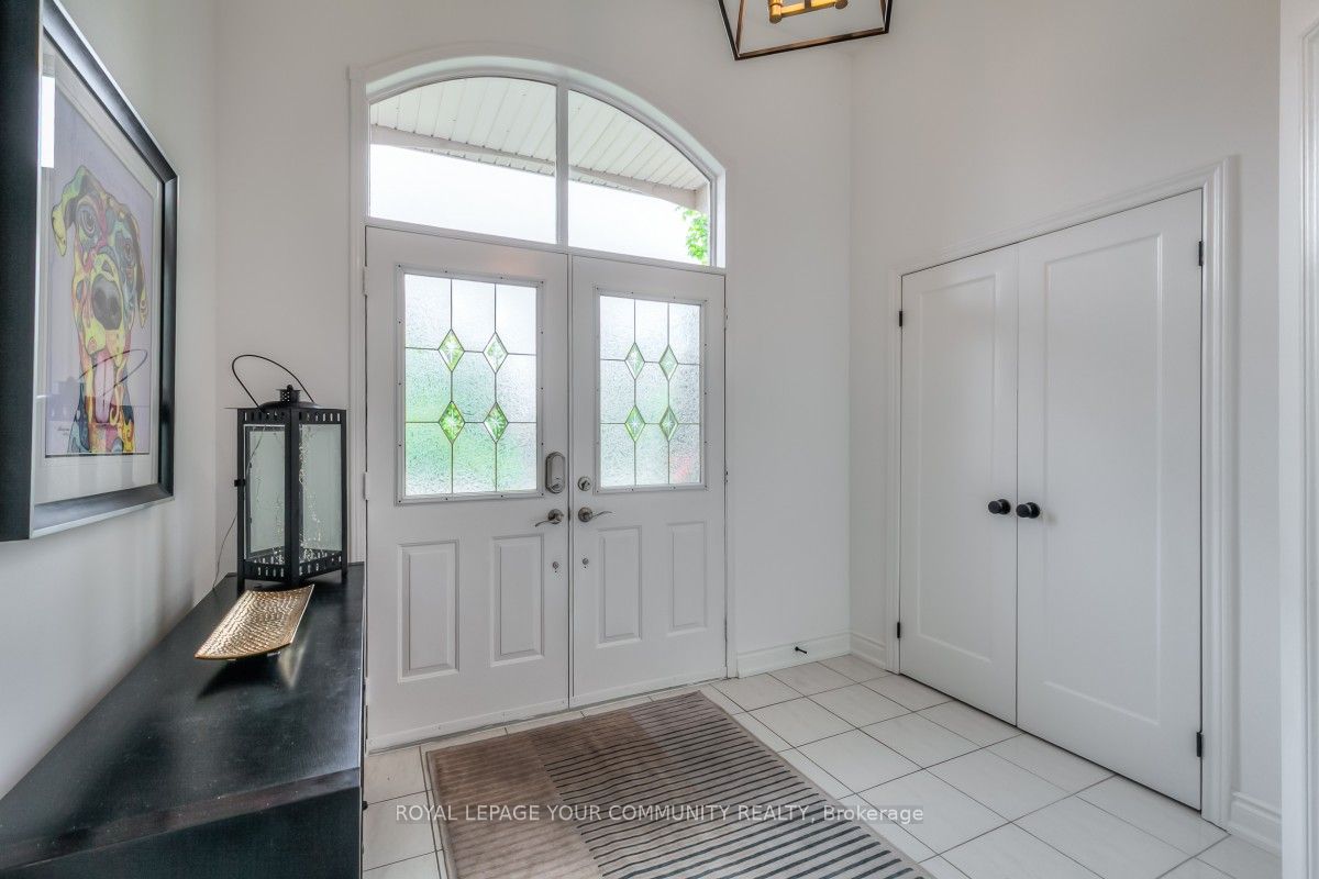 503 Silken Laumann Drive Property Photo 3