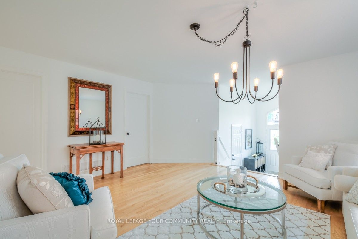 503 Silken Laumann Drive Property Photo 8