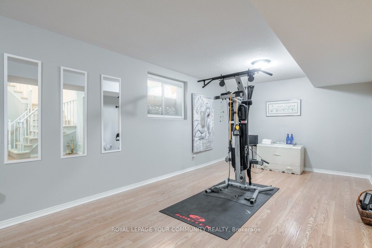 503 Silken Laumann Drive Property Photo 29