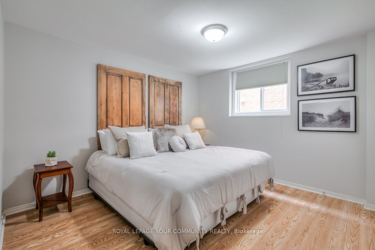 503 Silken Laumann Drive Property Photo 31