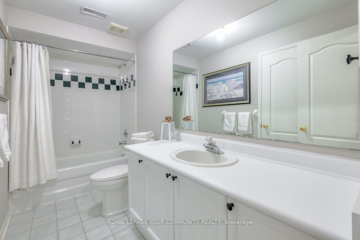 503 Silken Laumann Drive Property Photo 33
