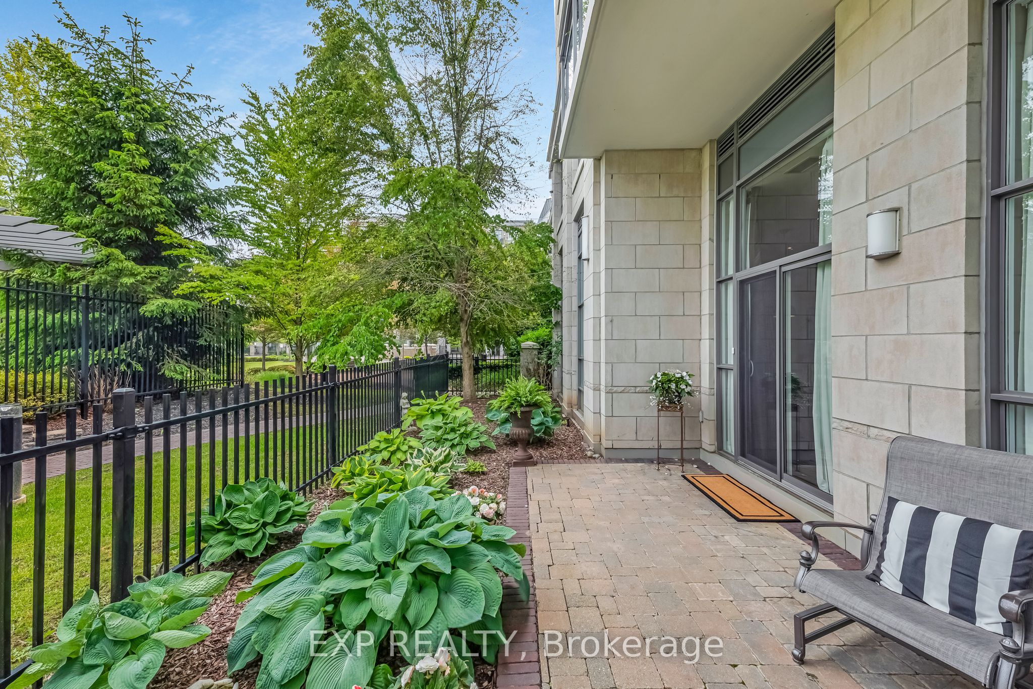 111 Civic Square Gate 117 Property Photo 23