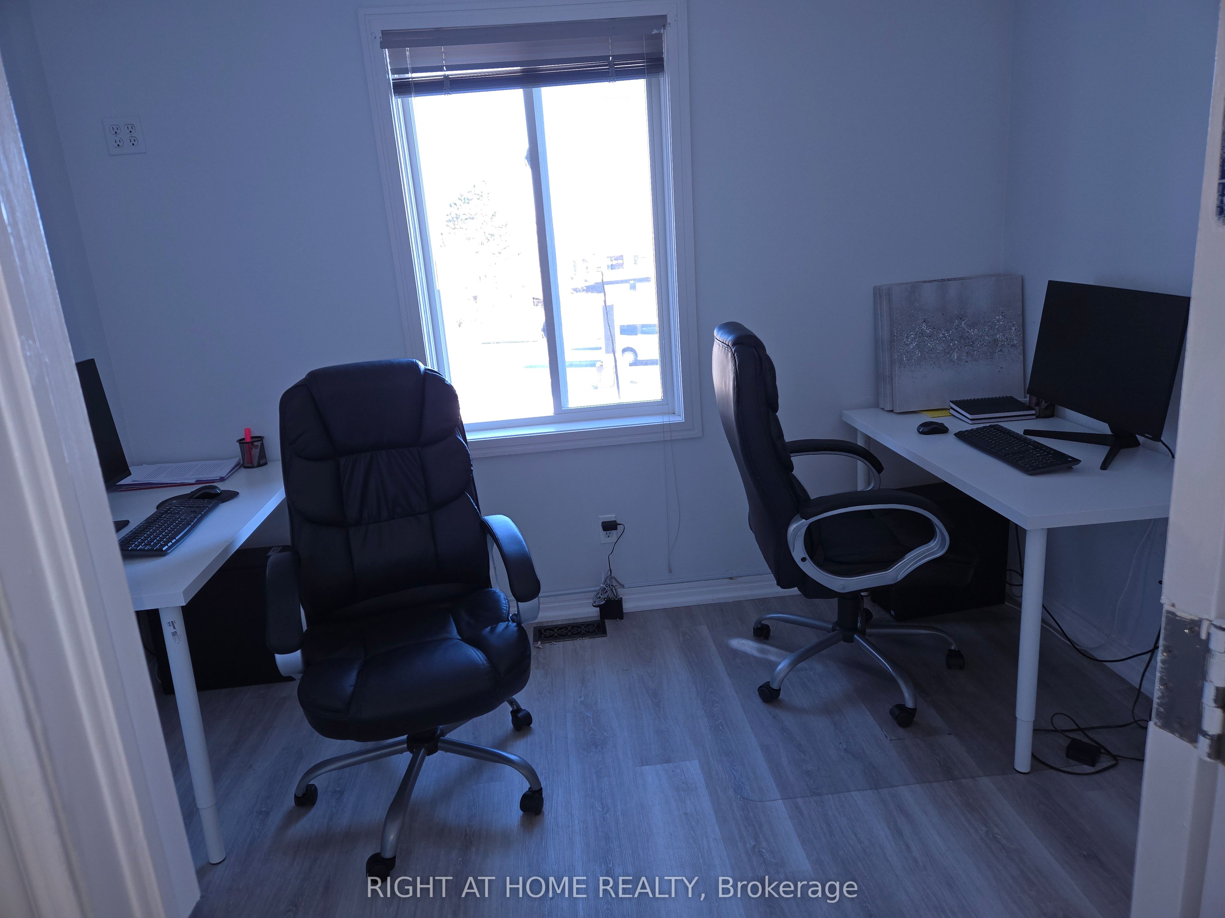 10014 Yonge Street N Main Floor Property Photo 7