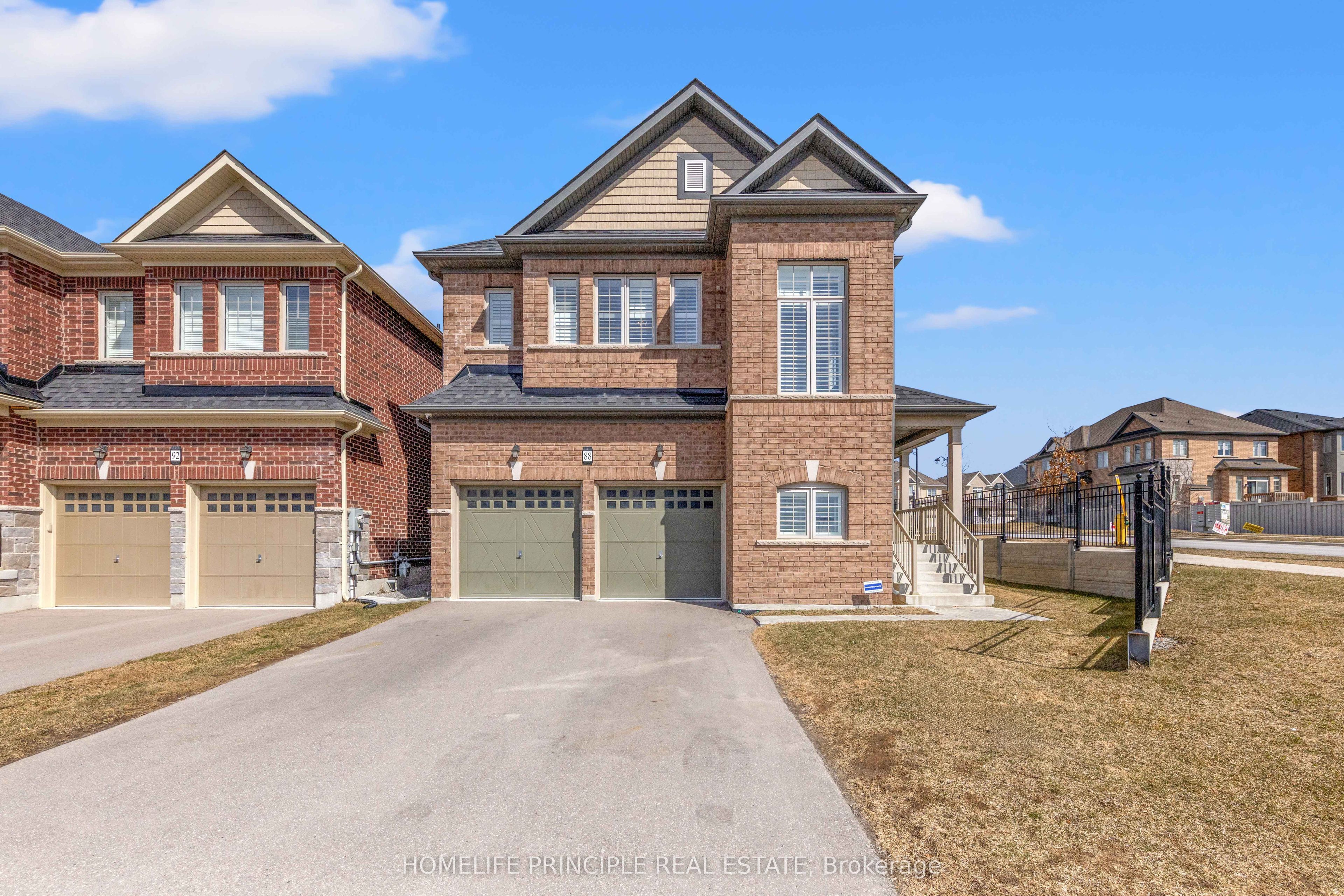 88 Ben Sinclair Avenue Property Photo 1
