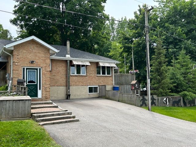 41 Pineway Avenue Property Photo 1