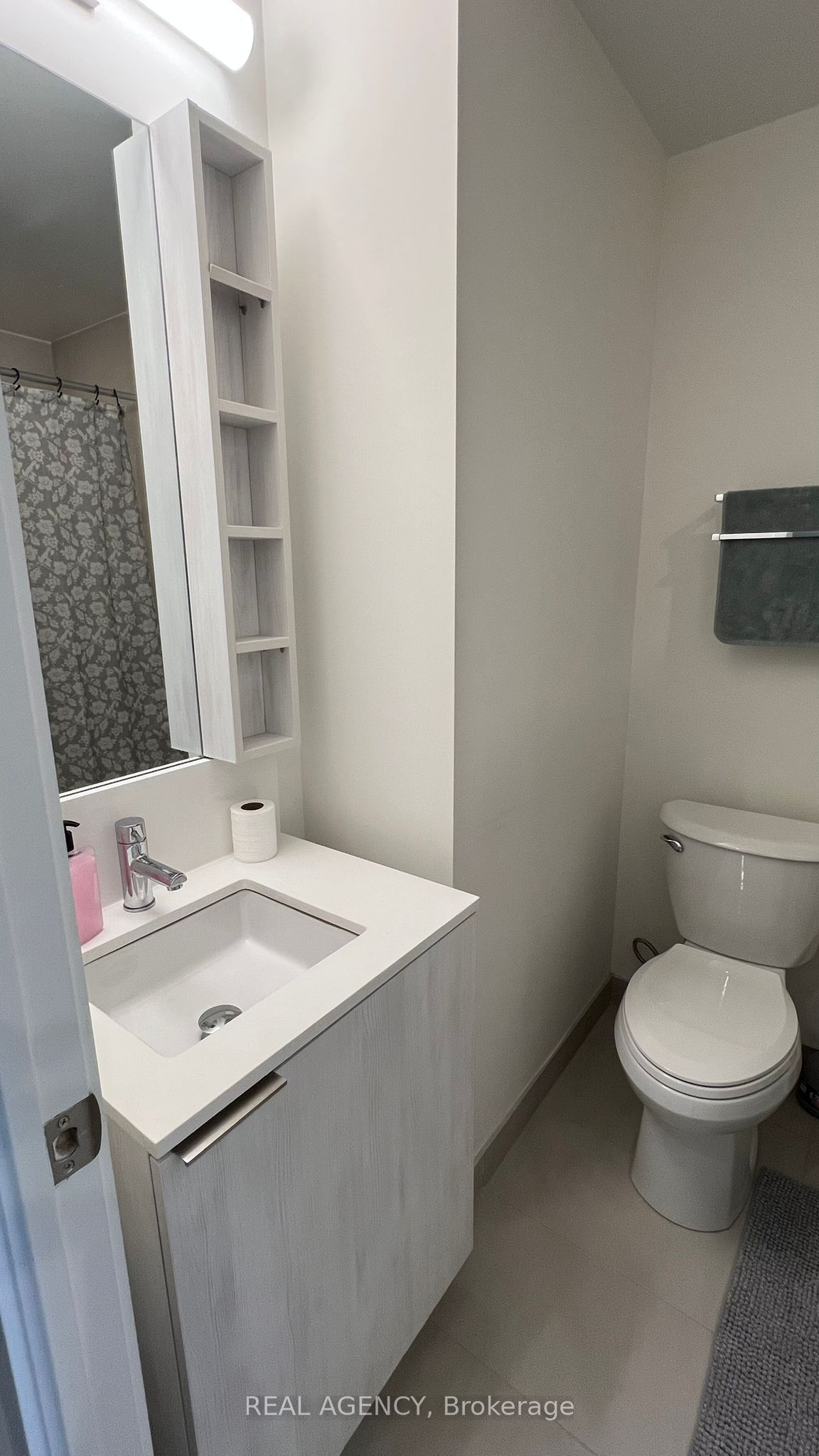 1000 Portage Parkway 3008 Property Photo 29