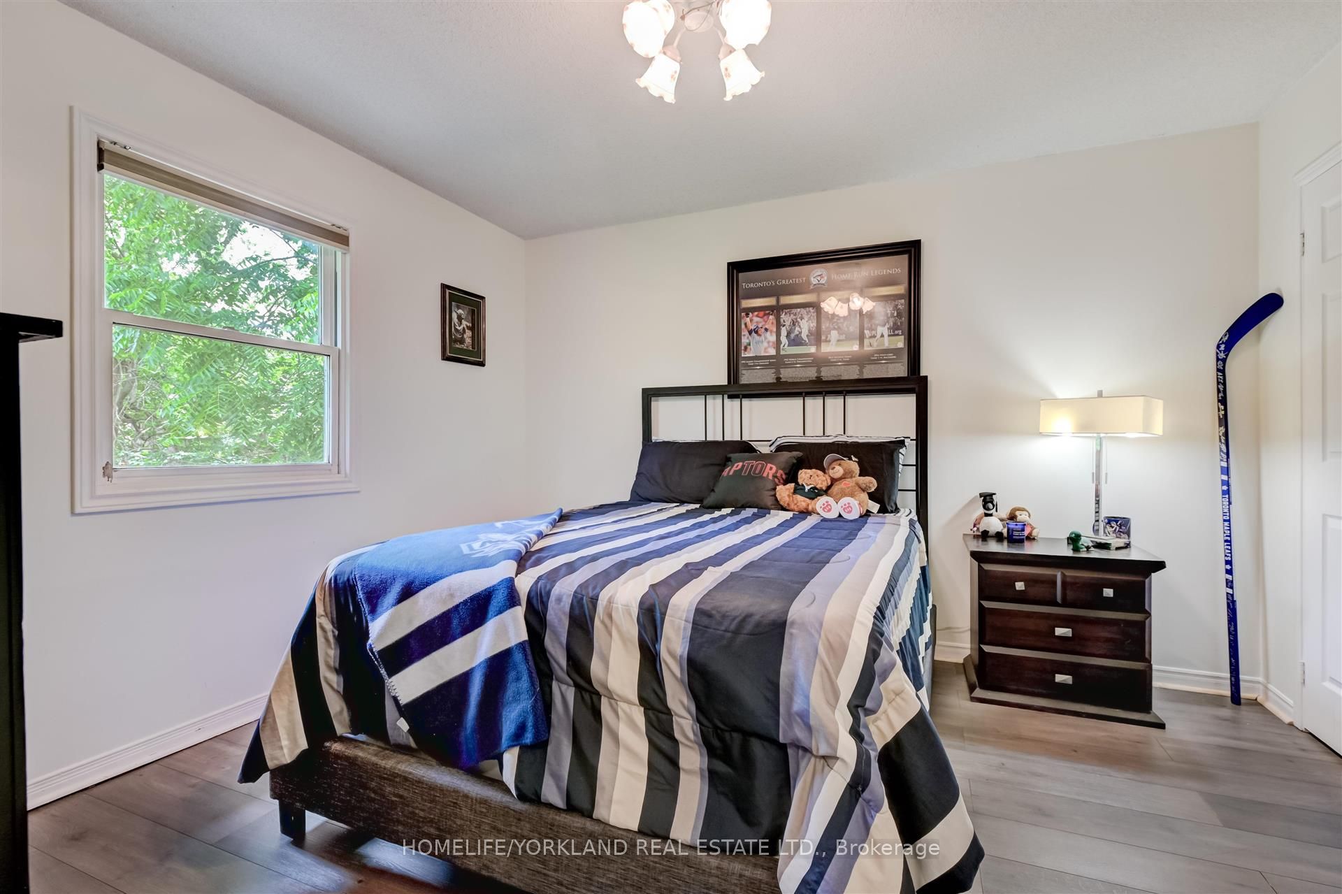 101 Lake Drive N Property Photo 19