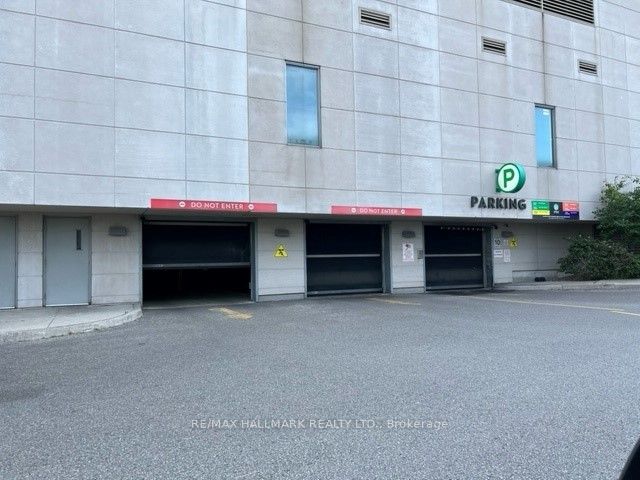 7181 Yonge Street 181 Property Photo 5