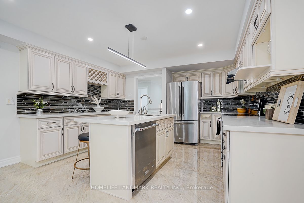 30 King's Cross Avenue Property Photo 17