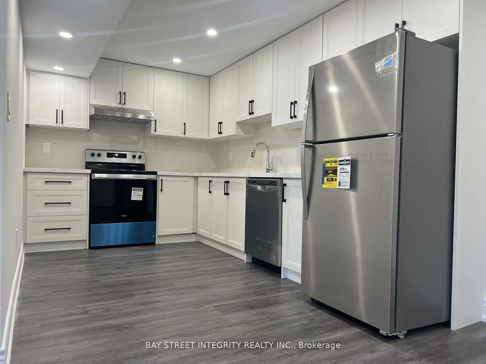 90 Milos Road Property Photo 1
