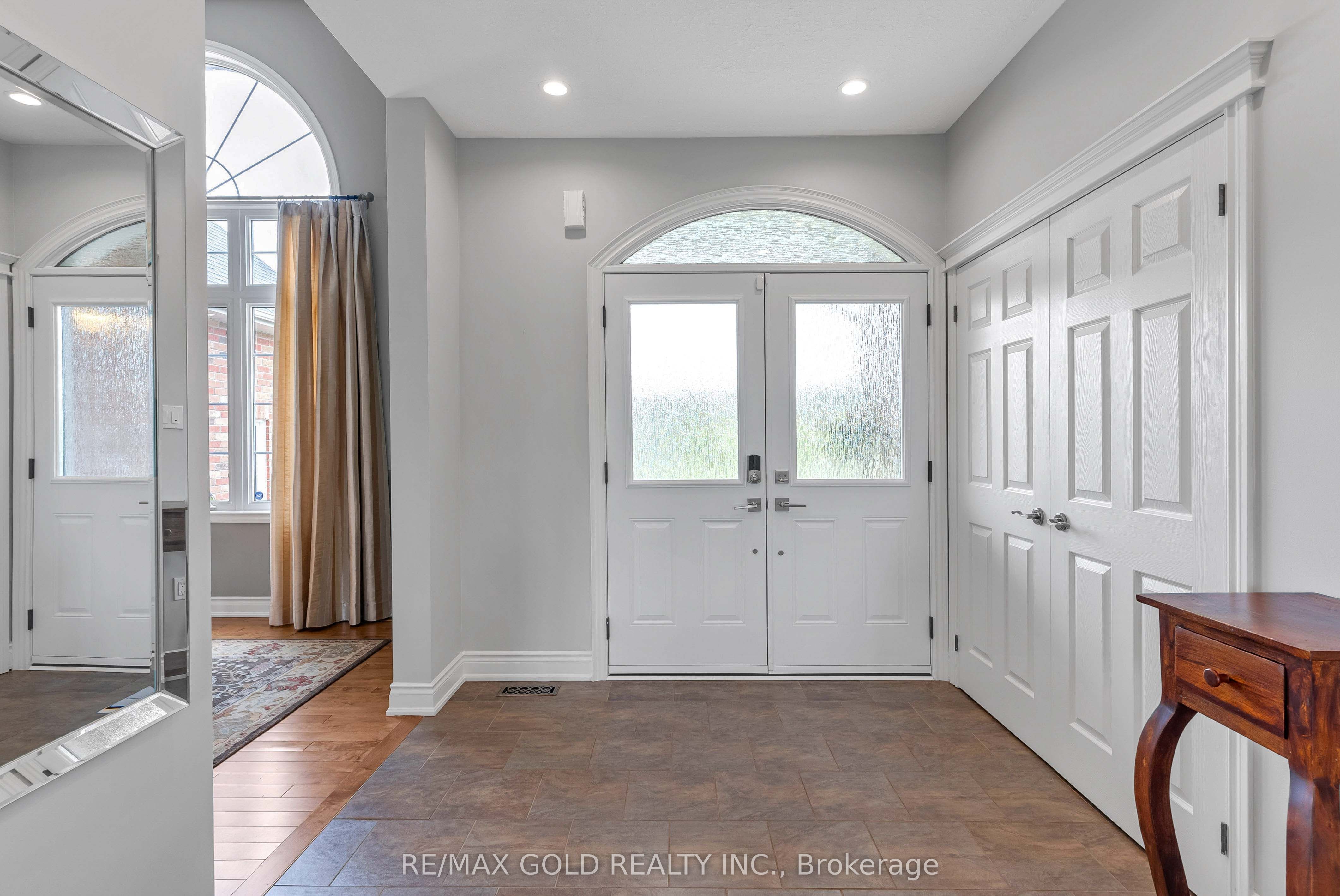 9 Apple Valley Lane Property Photo 6