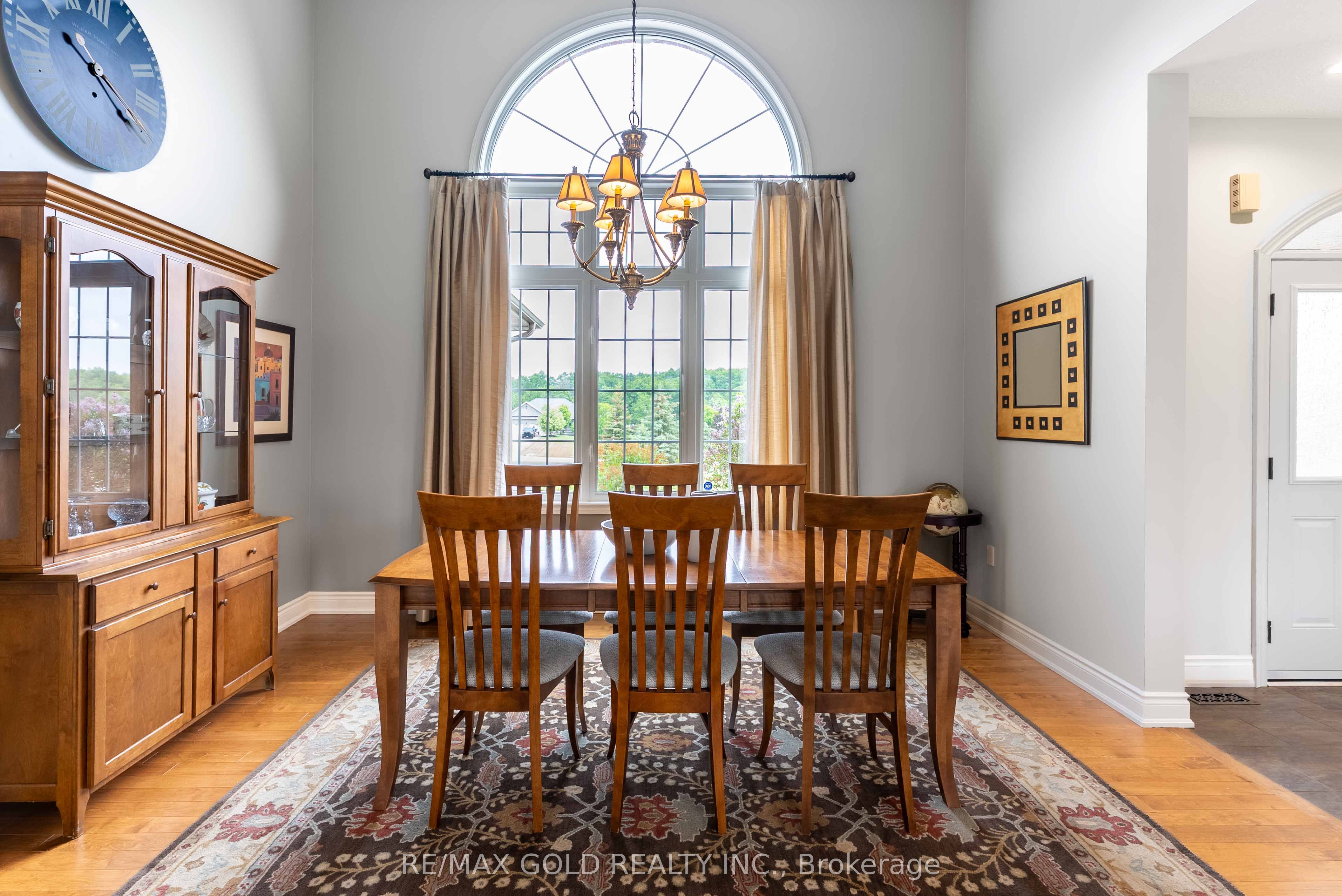 9 Apple Valley Lane Property Photo 8