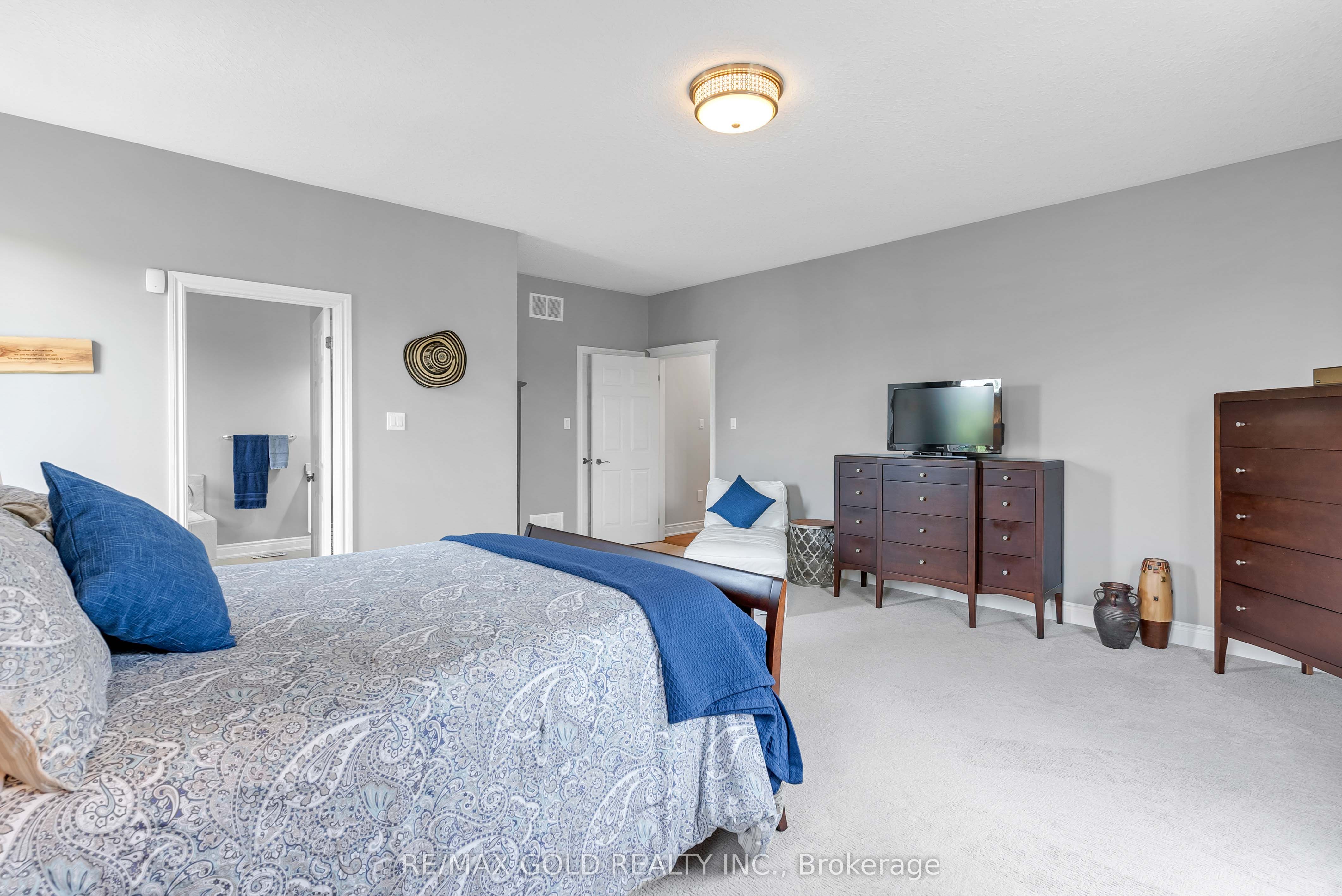 9 Apple Valley Lane Property Photo 17