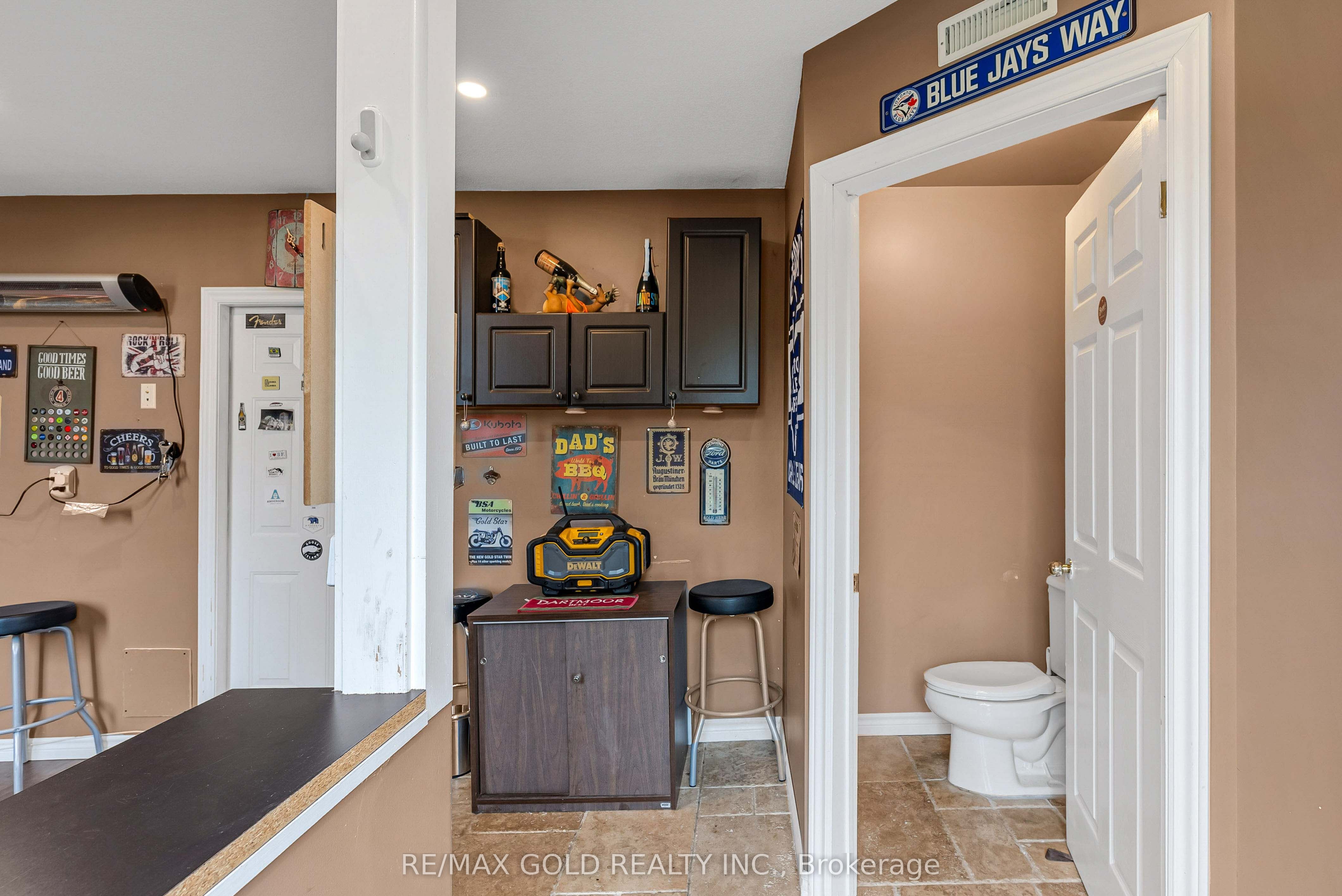 9 Apple Valley Lane Property Photo 38