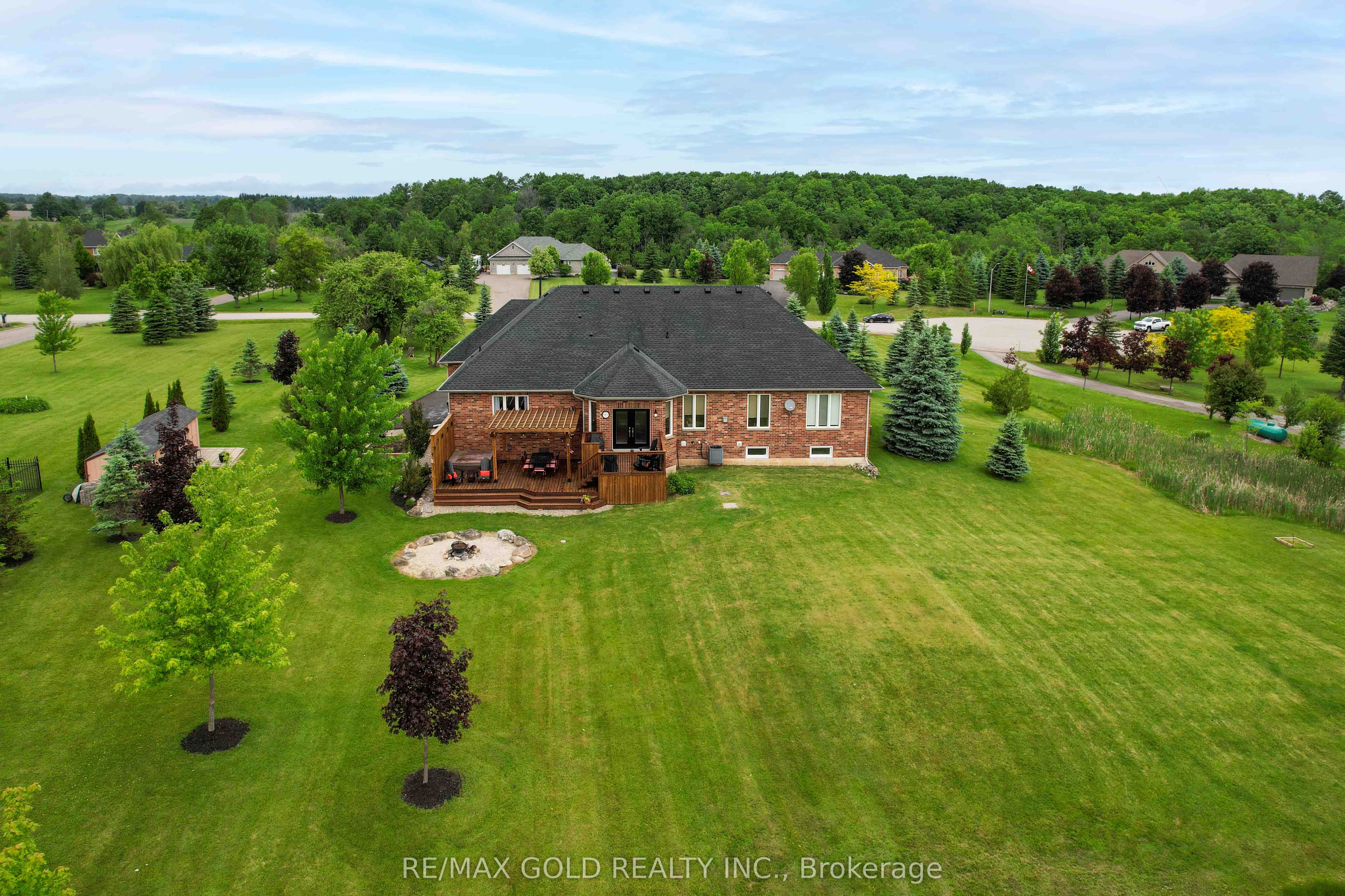 9 Apple Valley Lane Property Photo 47