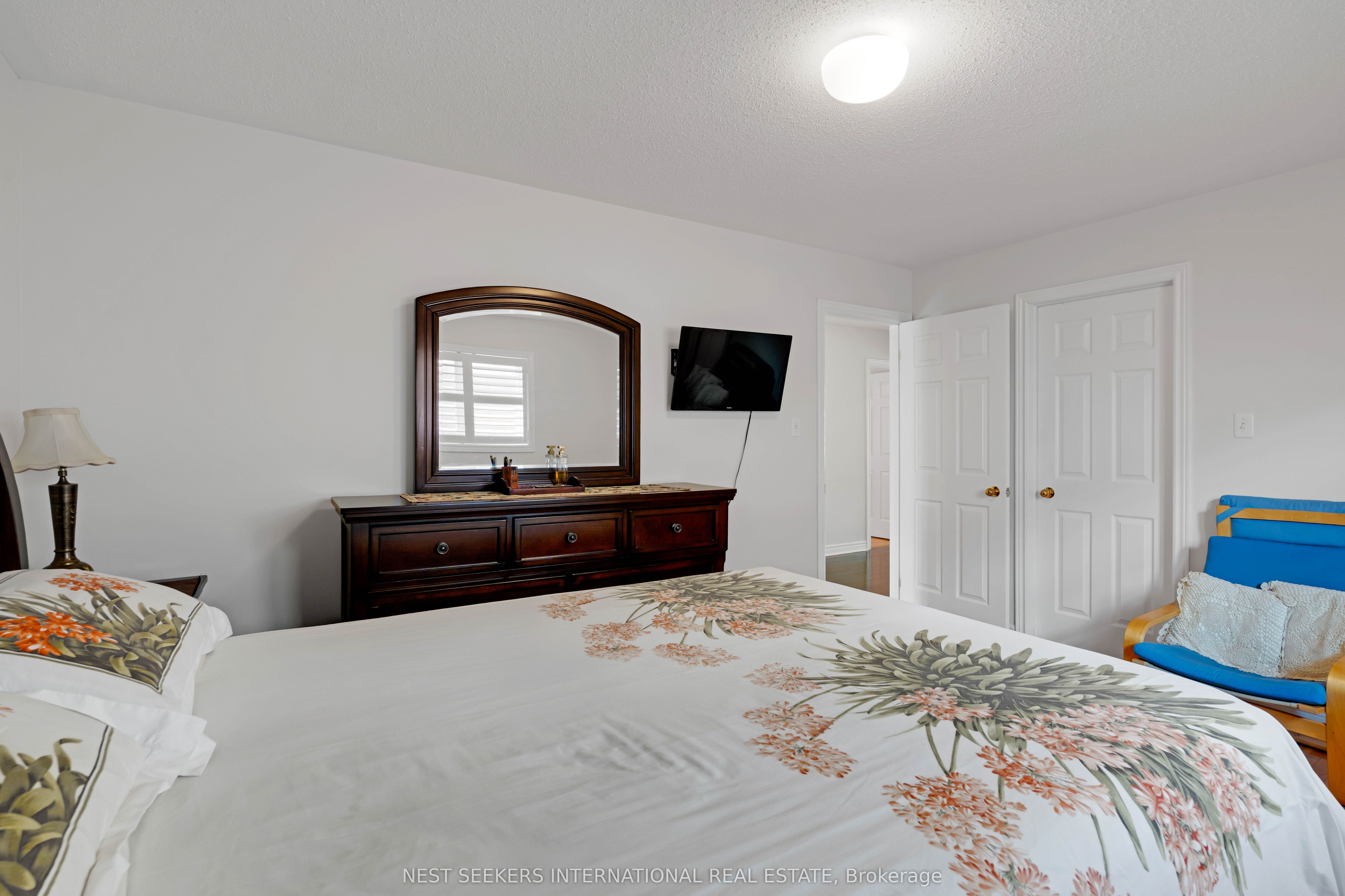 380 Vellore Park Avenue Property Photo 33