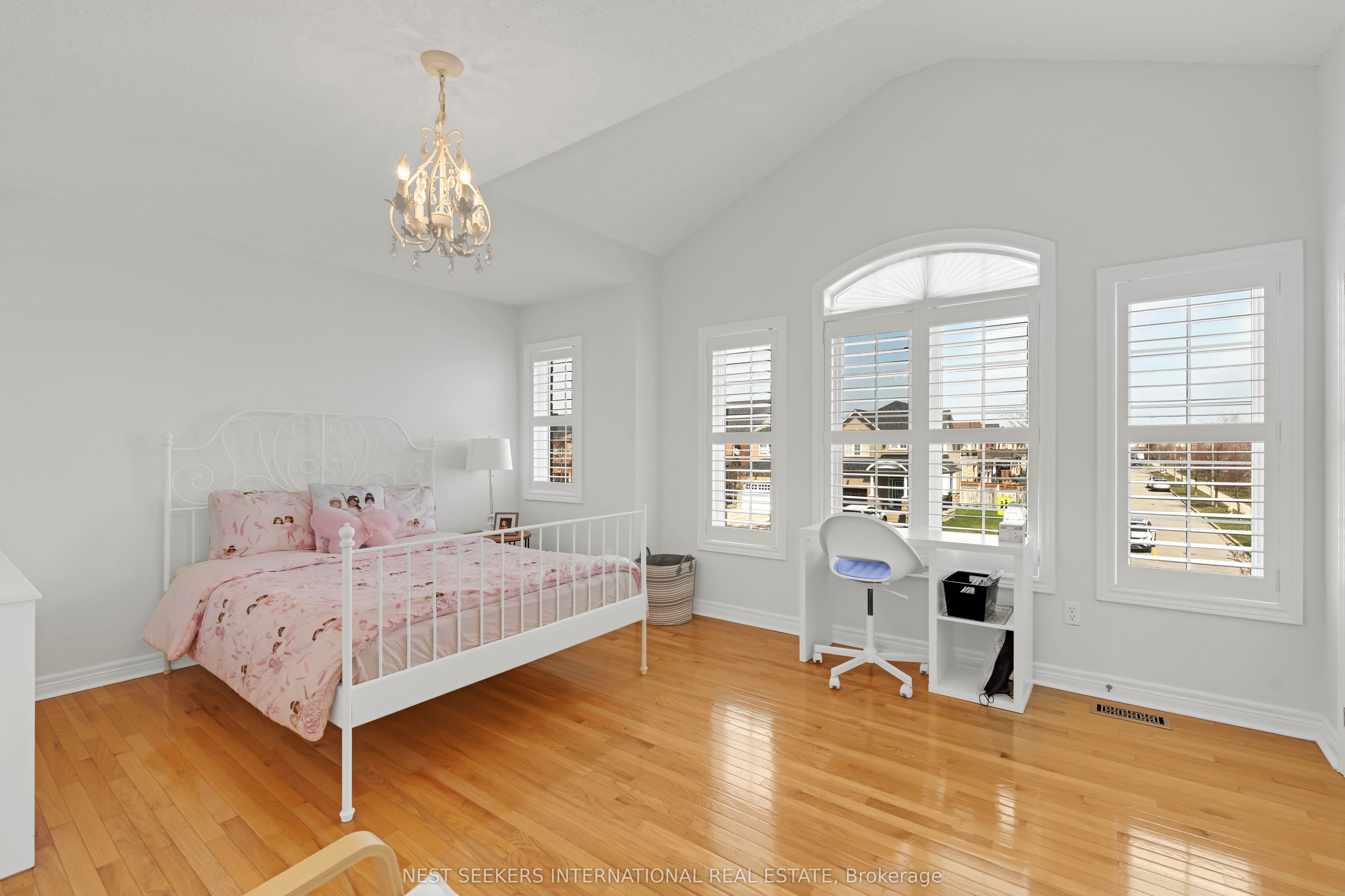 380 Vellore Park Avenue Property Photo 38