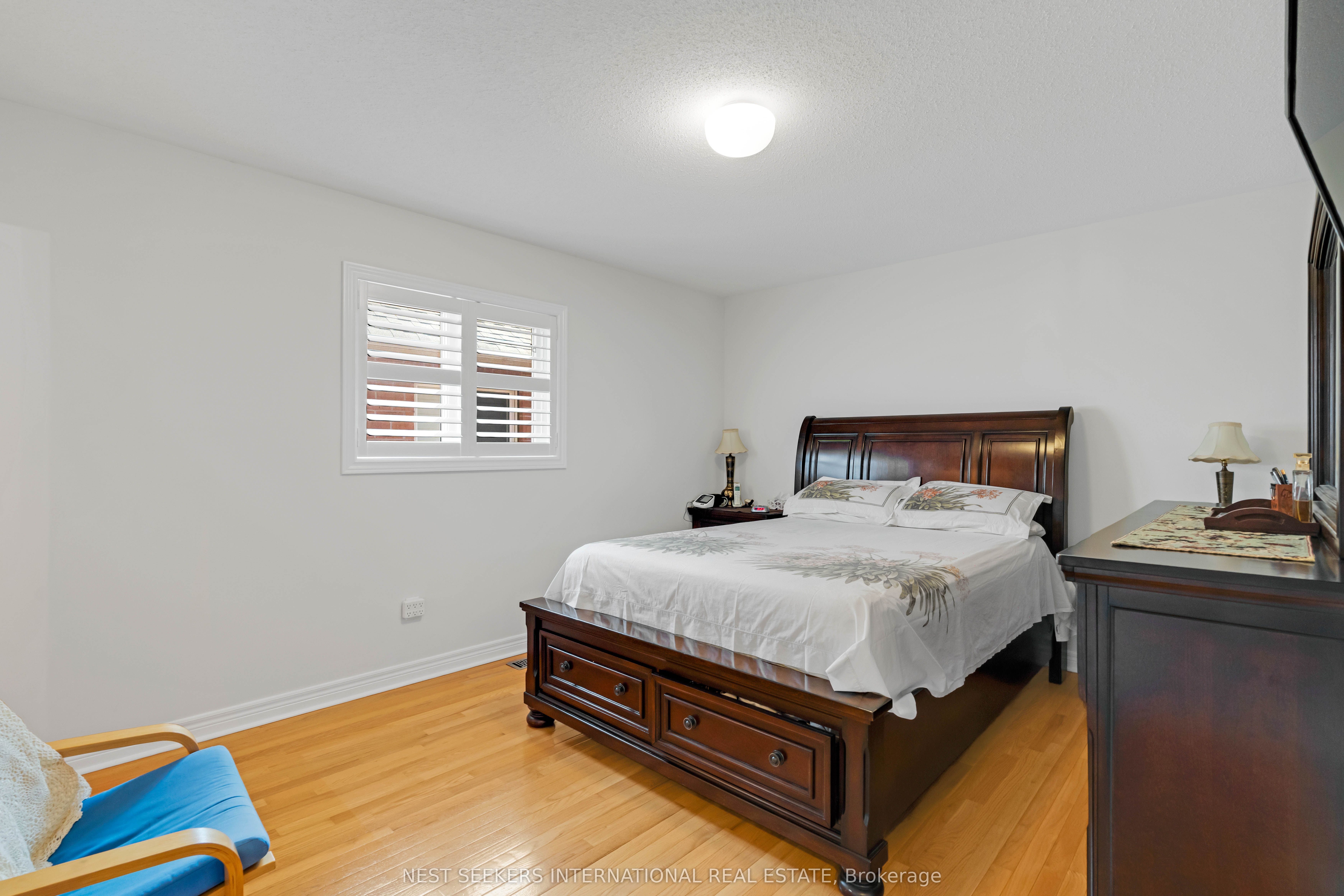 380 Vellore Park Avenue Property Photo 39