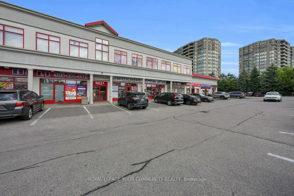 9631 Yonge Street 204 Property Photo 7