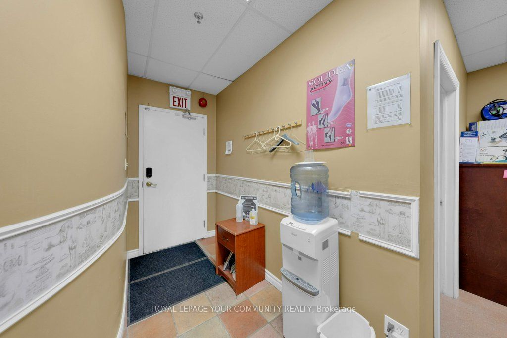 9631 Yonge Street 204 Property Photo 9