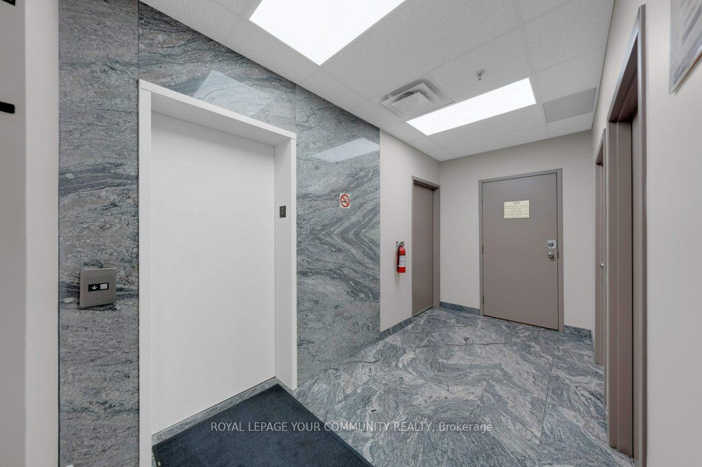 9631 Yonge Street 204 Property Photo 36