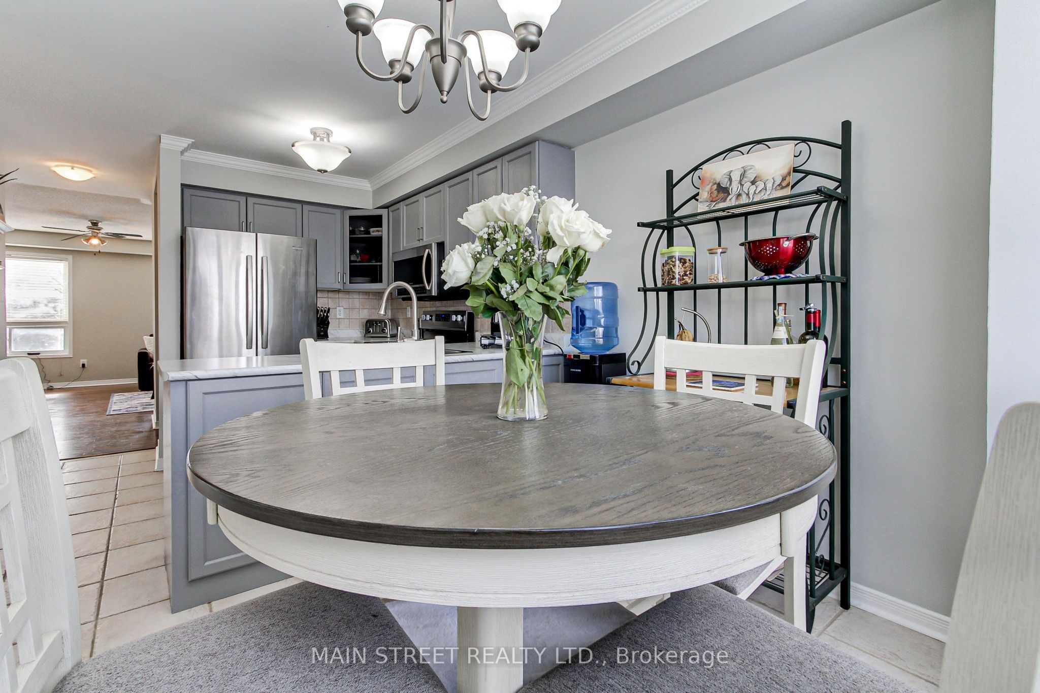 75 Baywell Cres Property Photo 5