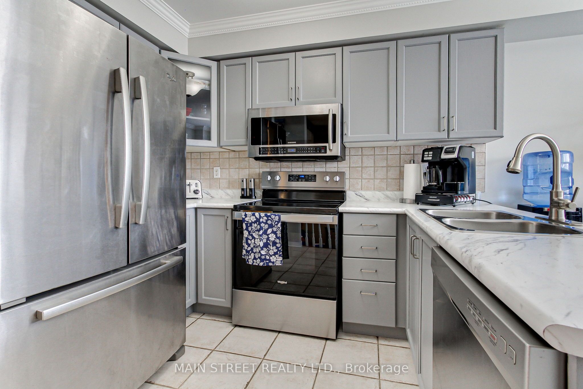 75 Baywell Cres Property Photo 7