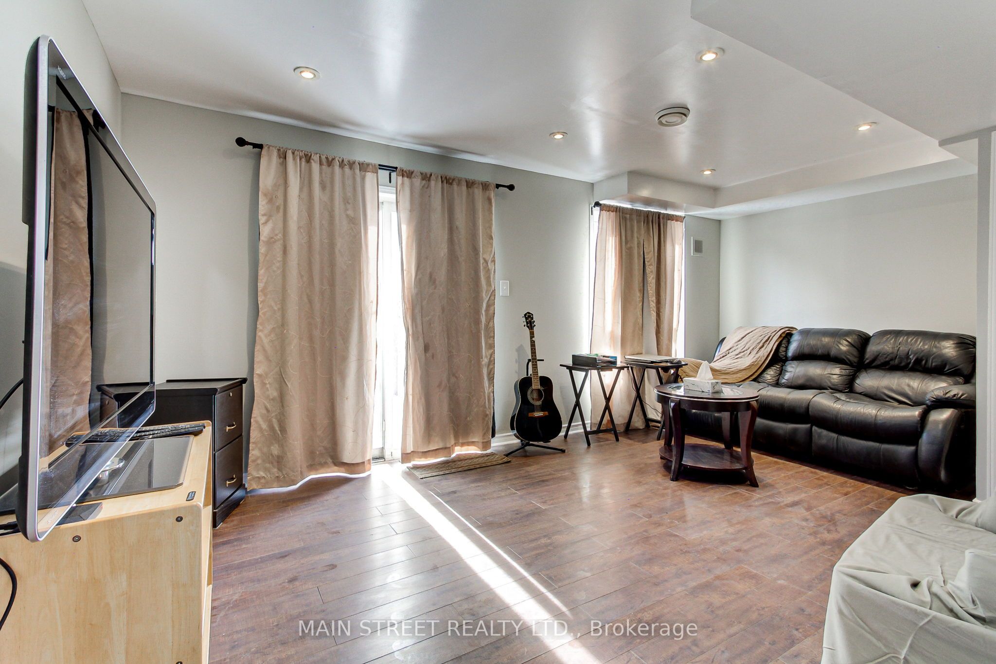75 Baywell Cres Property Photo 11
