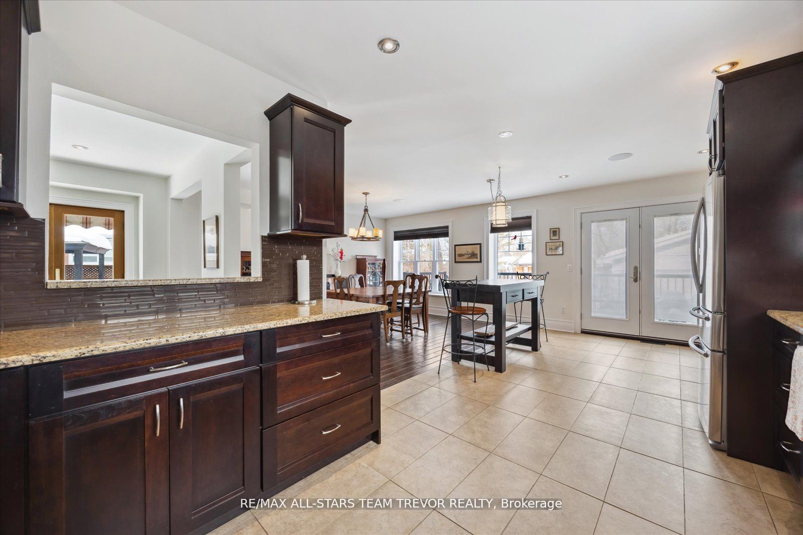 27 Corbett Crescent Property Photo 11