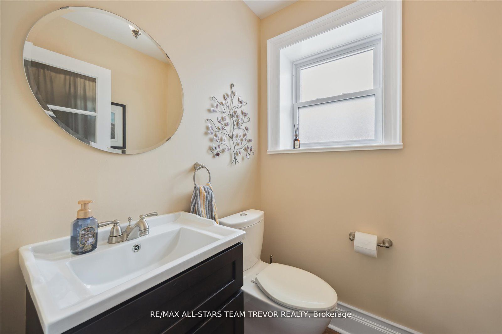 27 Corbett Crescent Property Photo 13