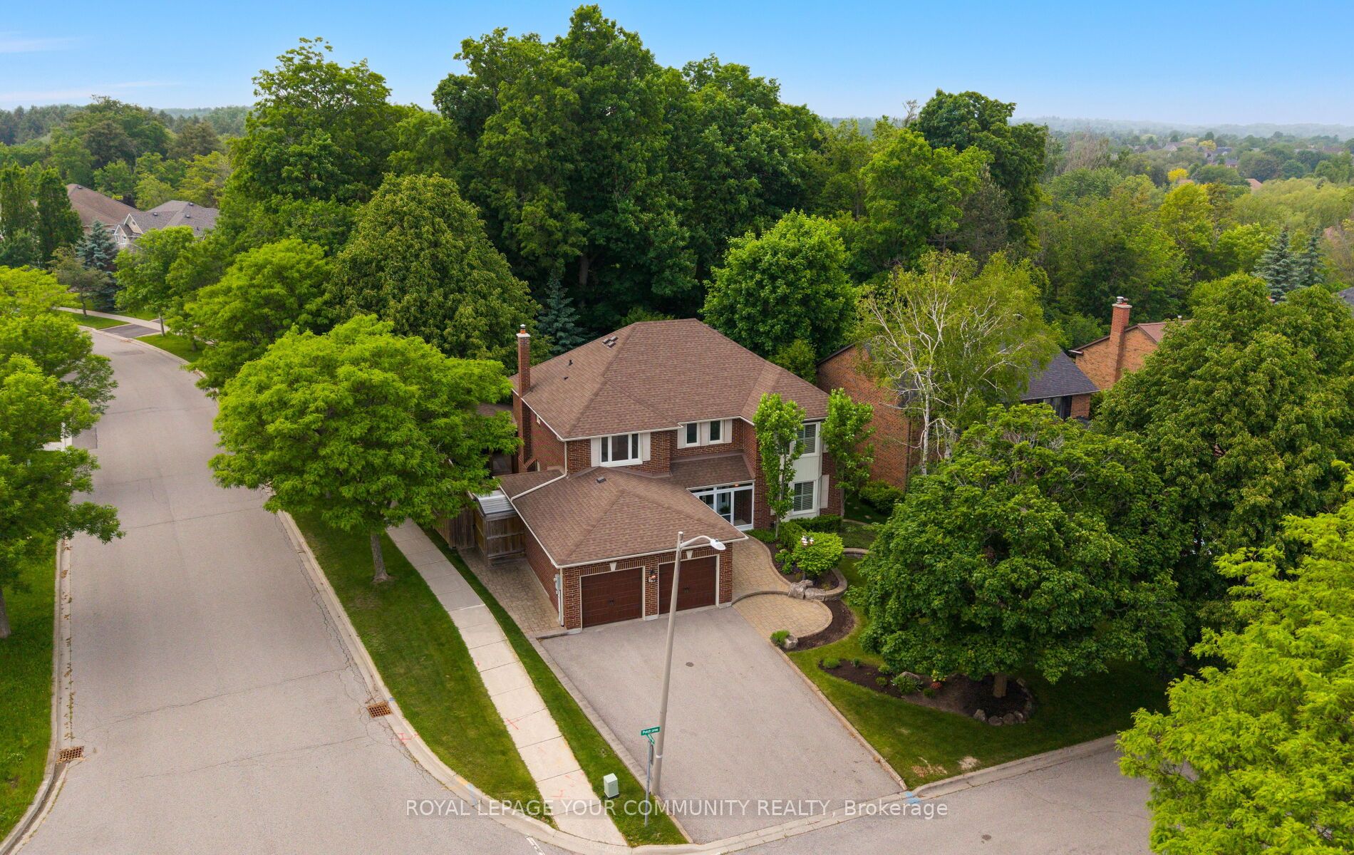 56 Petch Cres Property Photo 2