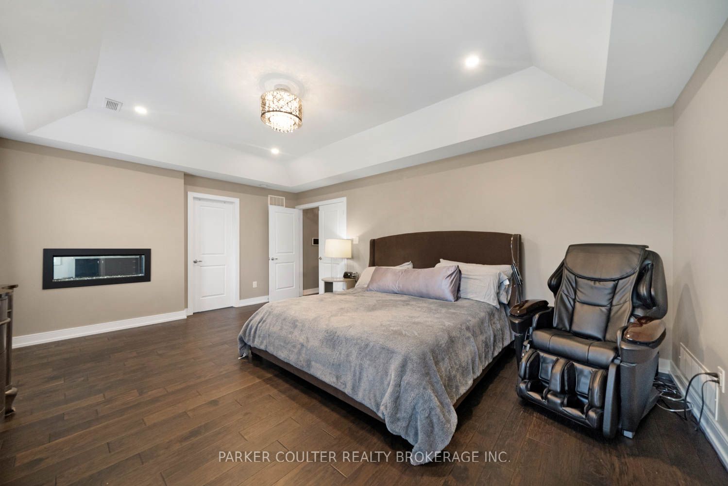 1300 Butler St Property Photo 32