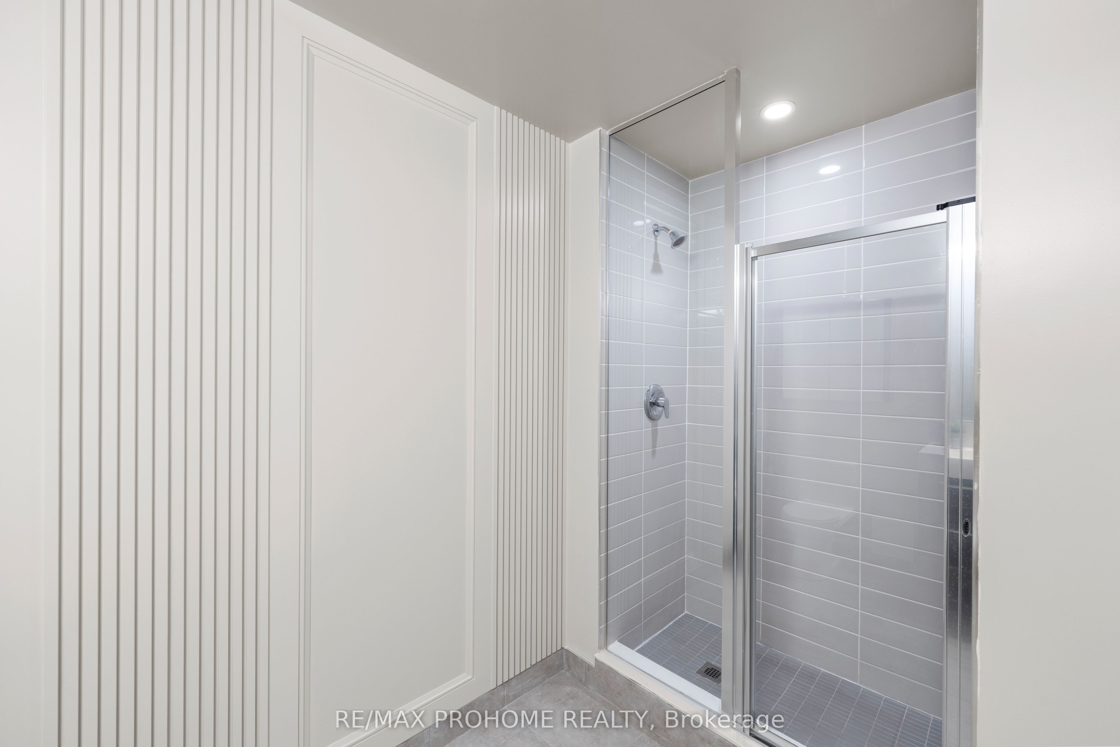 8 Rouge Valley Dr W Property Photo 25