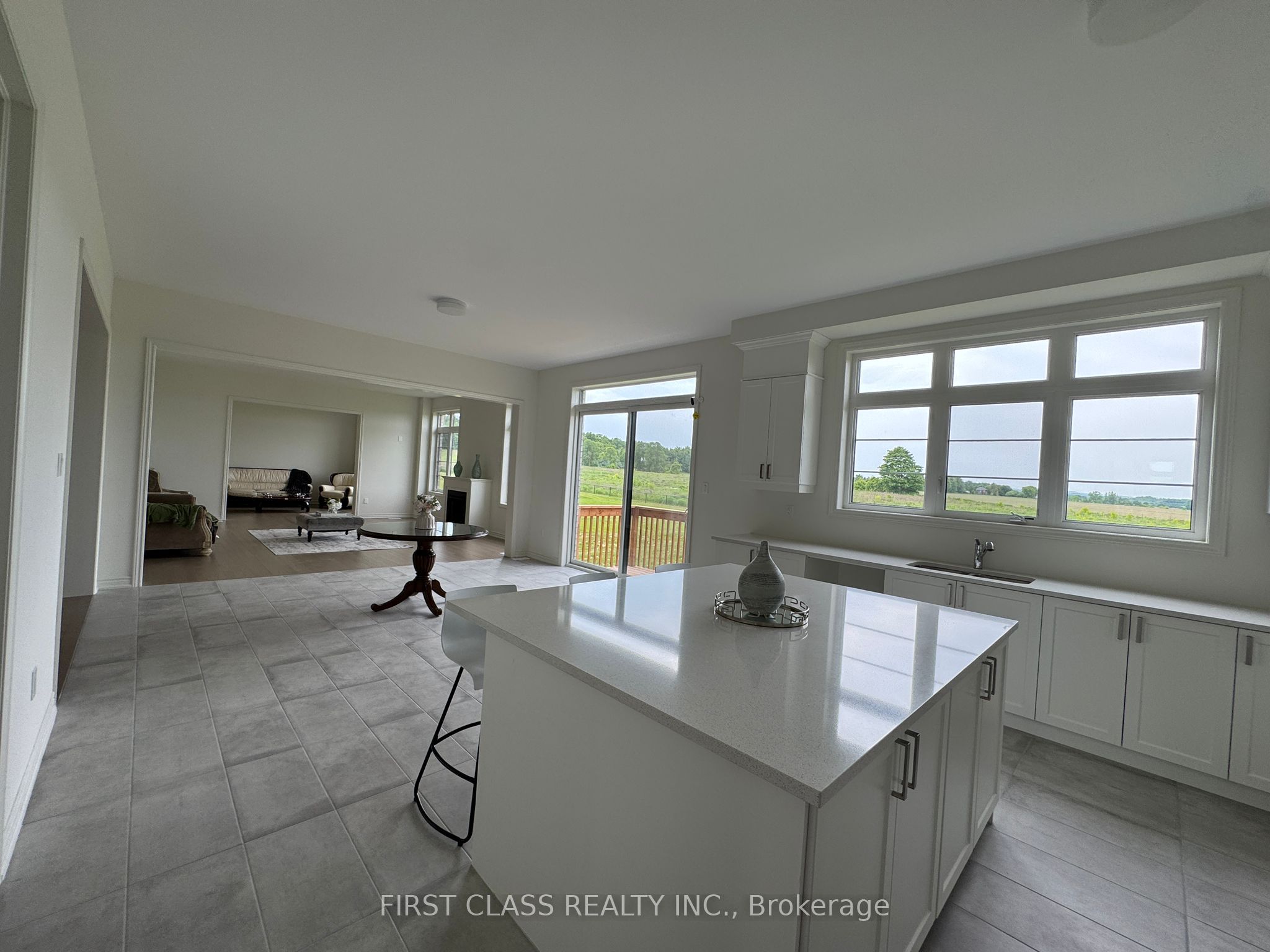 61 Marigold Boulevard Property Photo 11