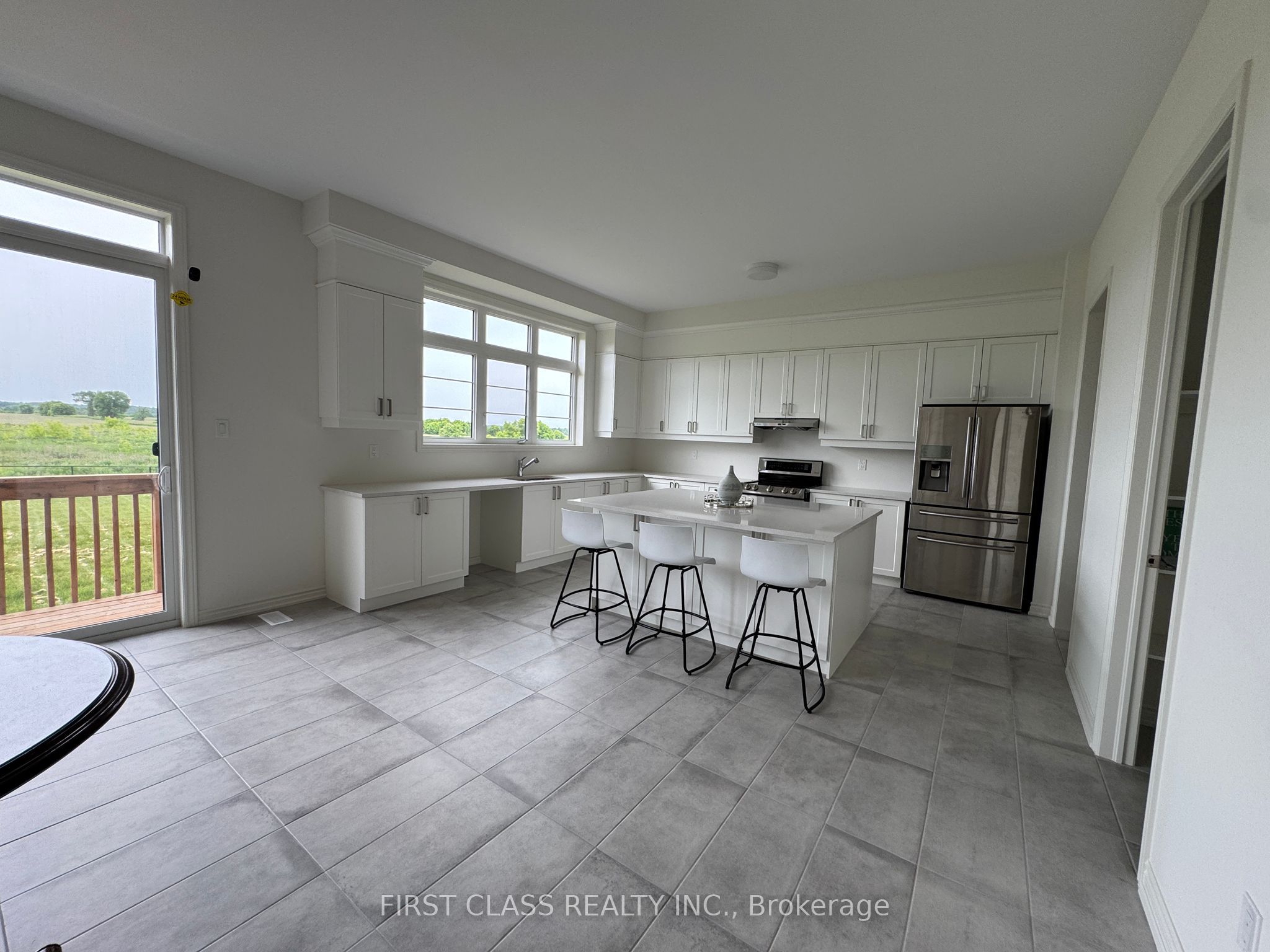 61 Marigold Boulevard Property Photo 12