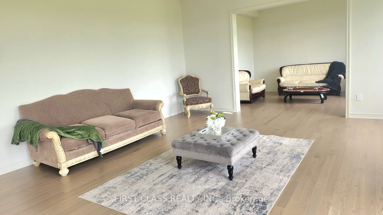 61 Marigold Boulevard Property Photo 14