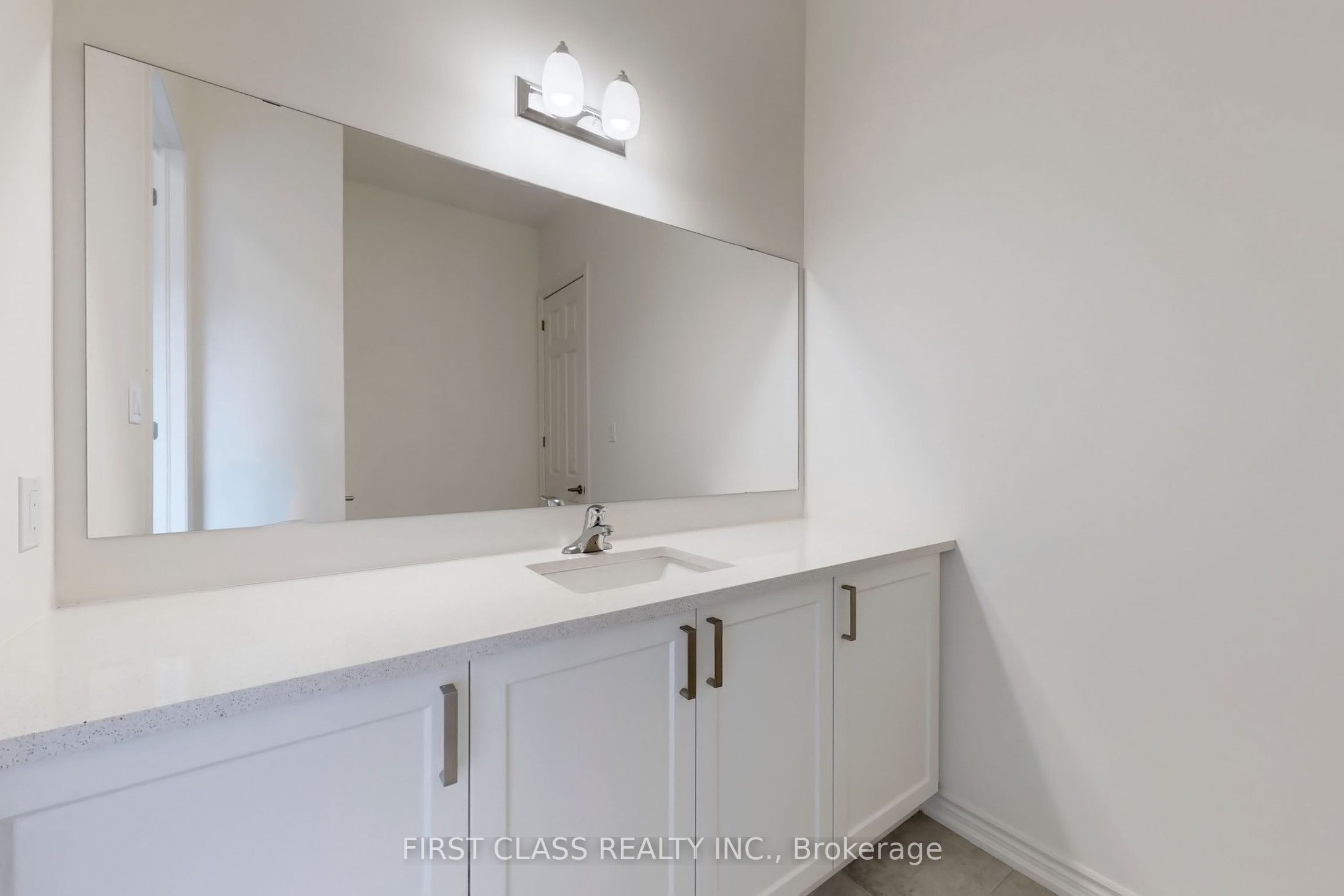 61 Marigold Boulevard Property Photo 24