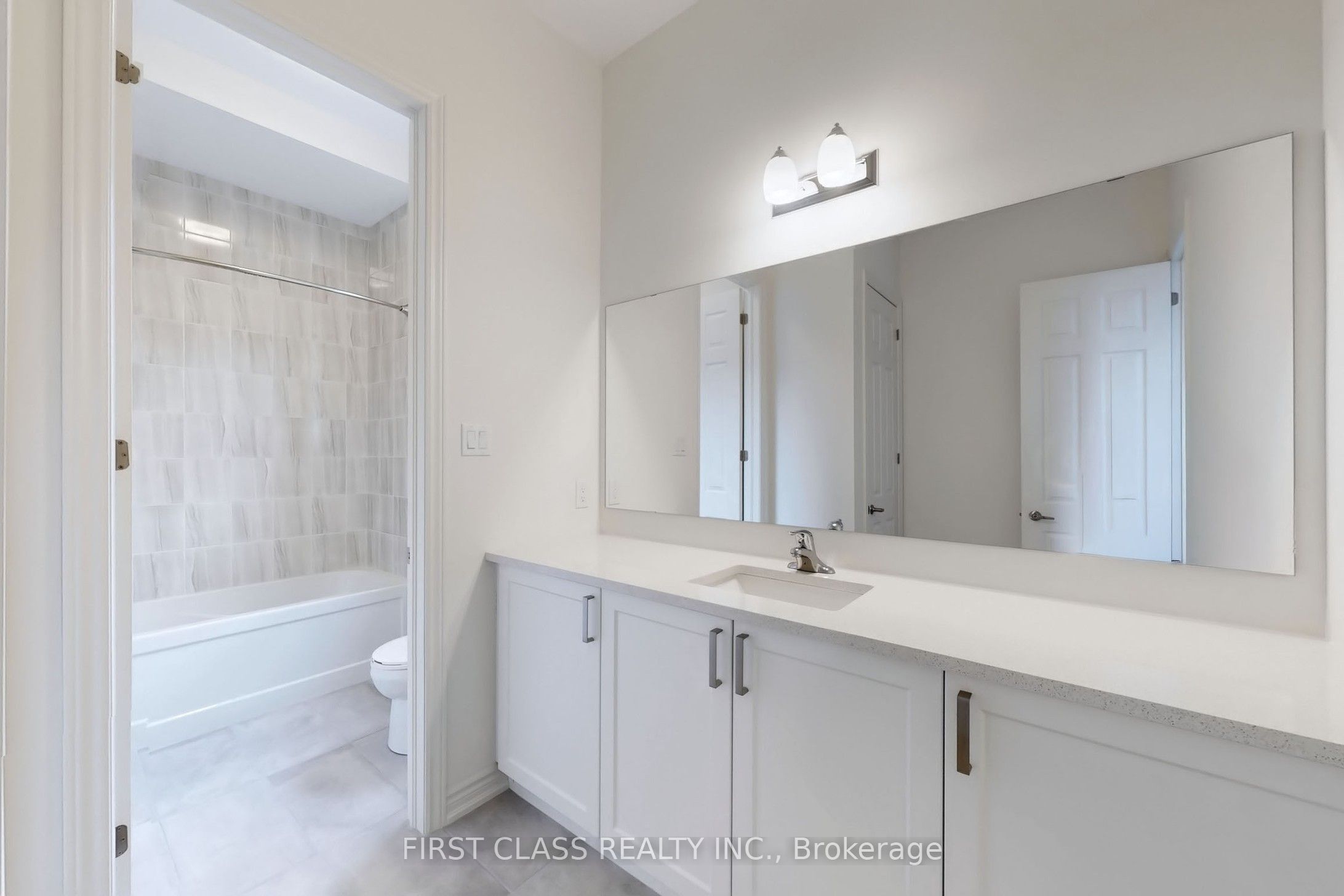 61 Marigold Boulevard Property Photo 25
