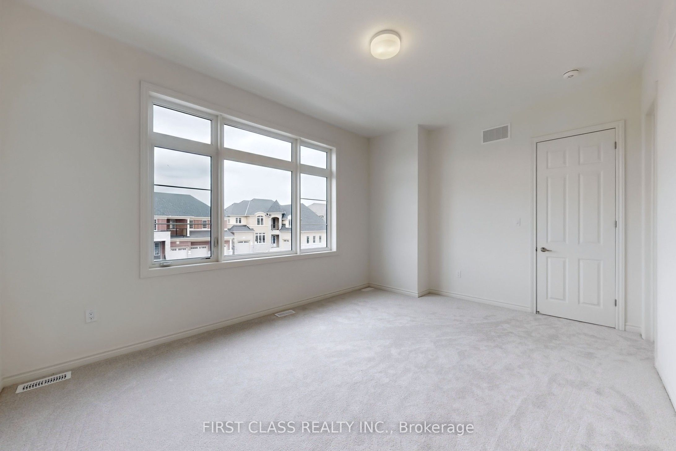 61 Marigold Boulevard Property Photo 27