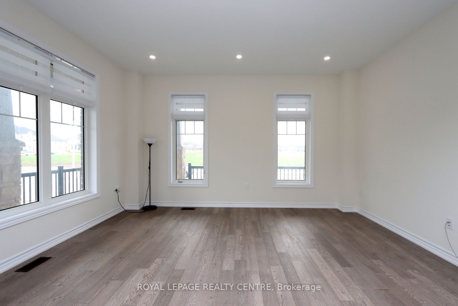 1131 Cole Street Property Photo 8