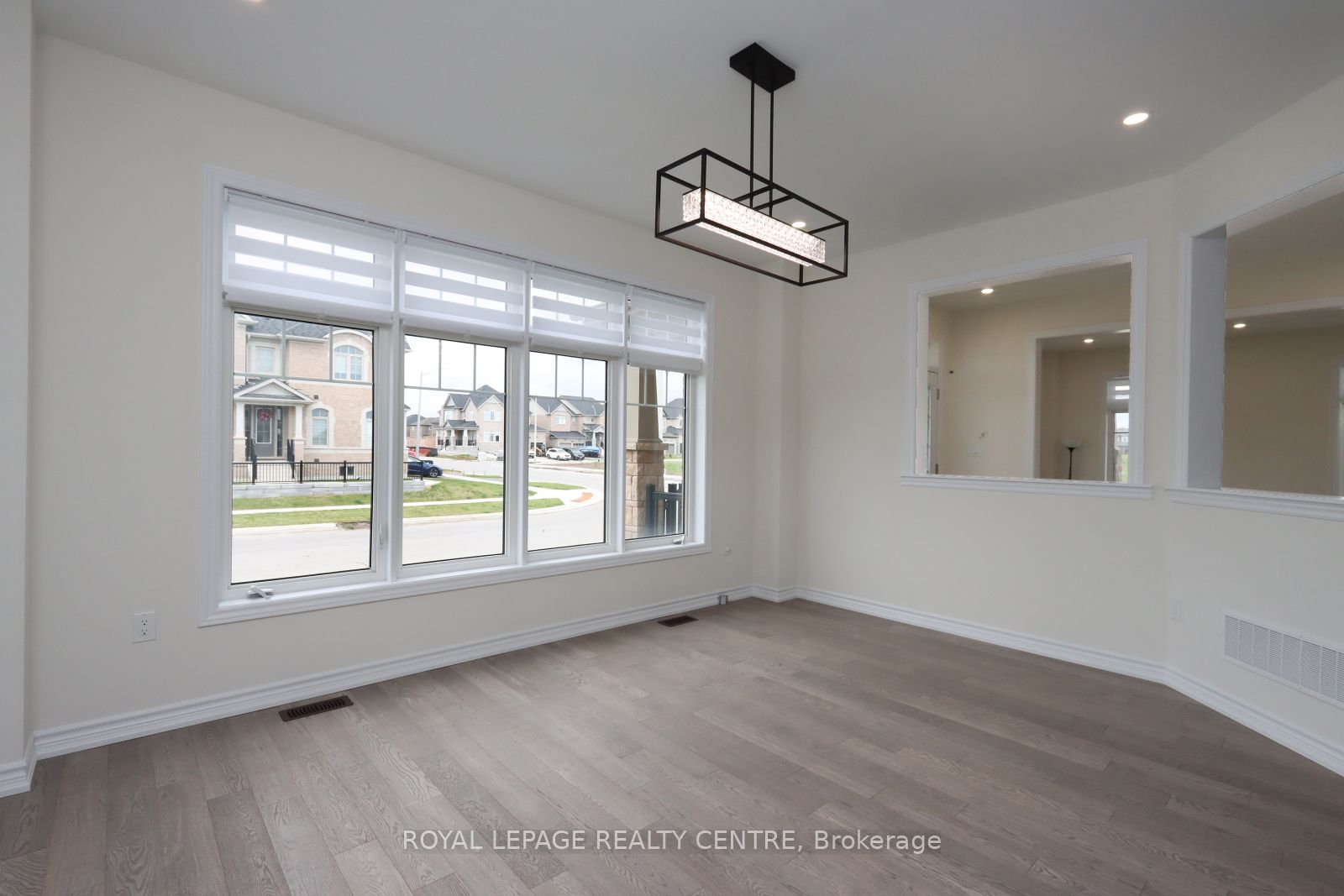 1131 Cole Street Property Photo 12