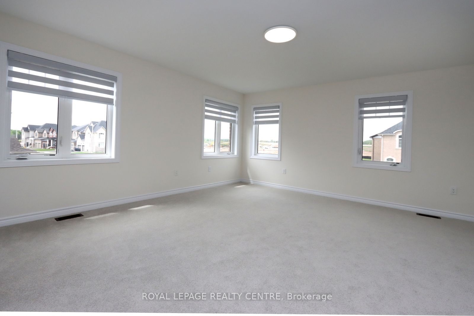 1131 Cole Street Property Photo 28