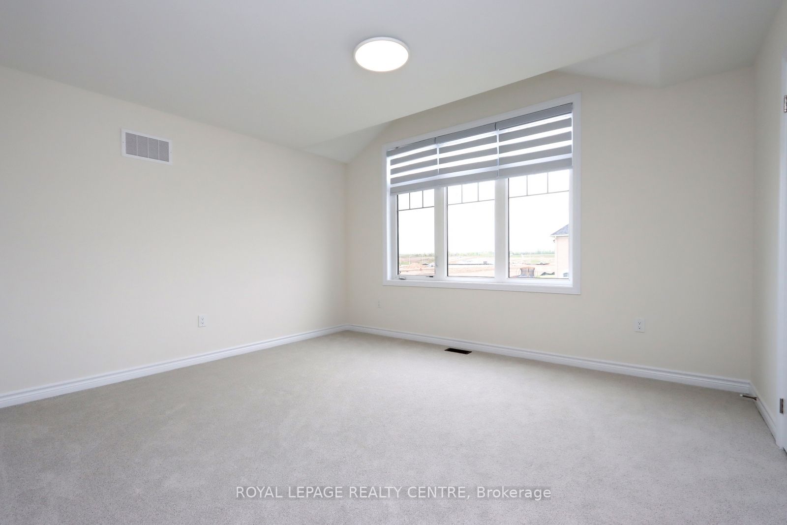 1131 Cole Street Property Photo 32