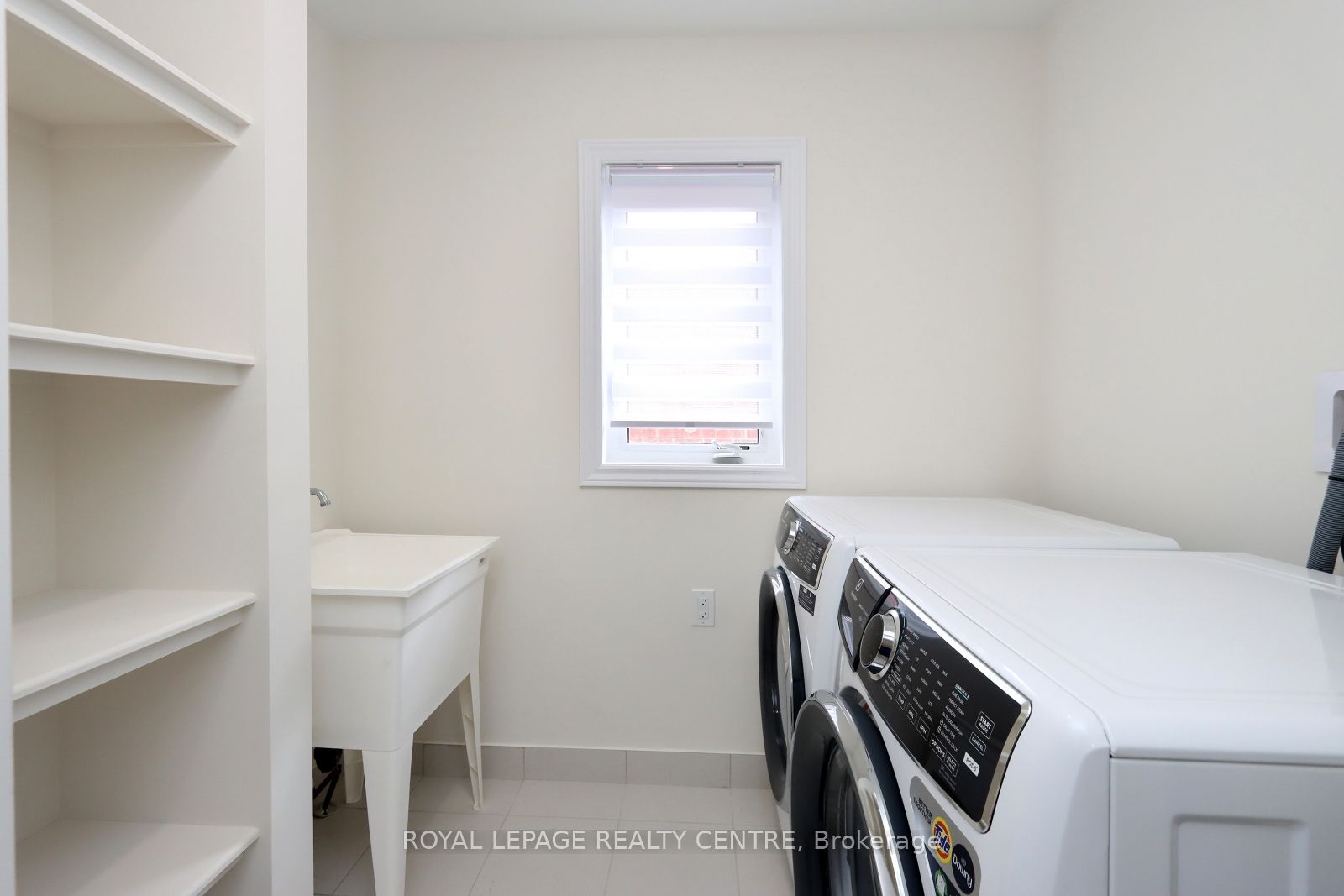 1131 Cole Street Property Photo 40