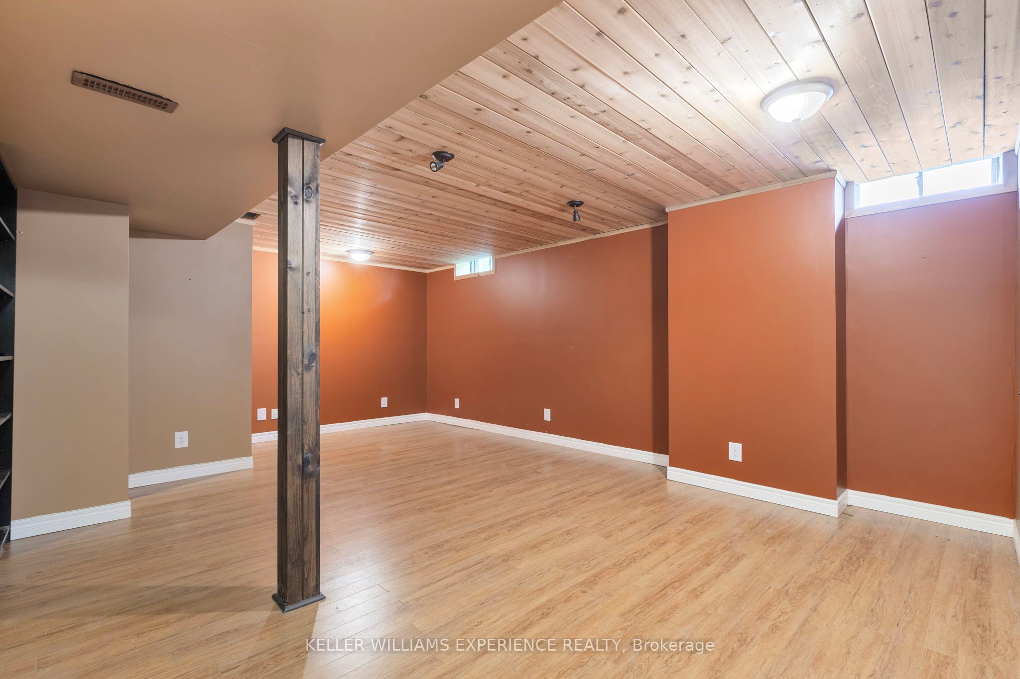 51 Nottawasaga Drive Property Photo 28