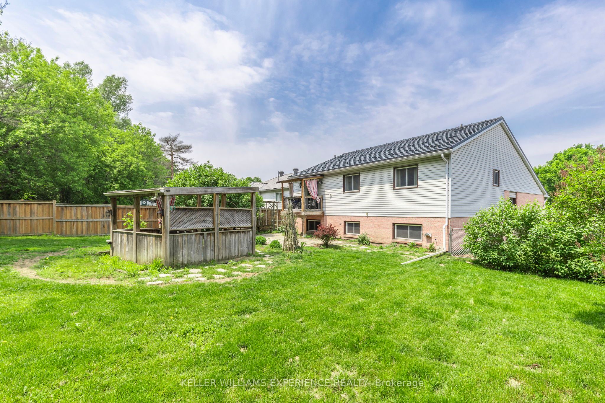 51 Nottawasaga Drive Property Photo 33