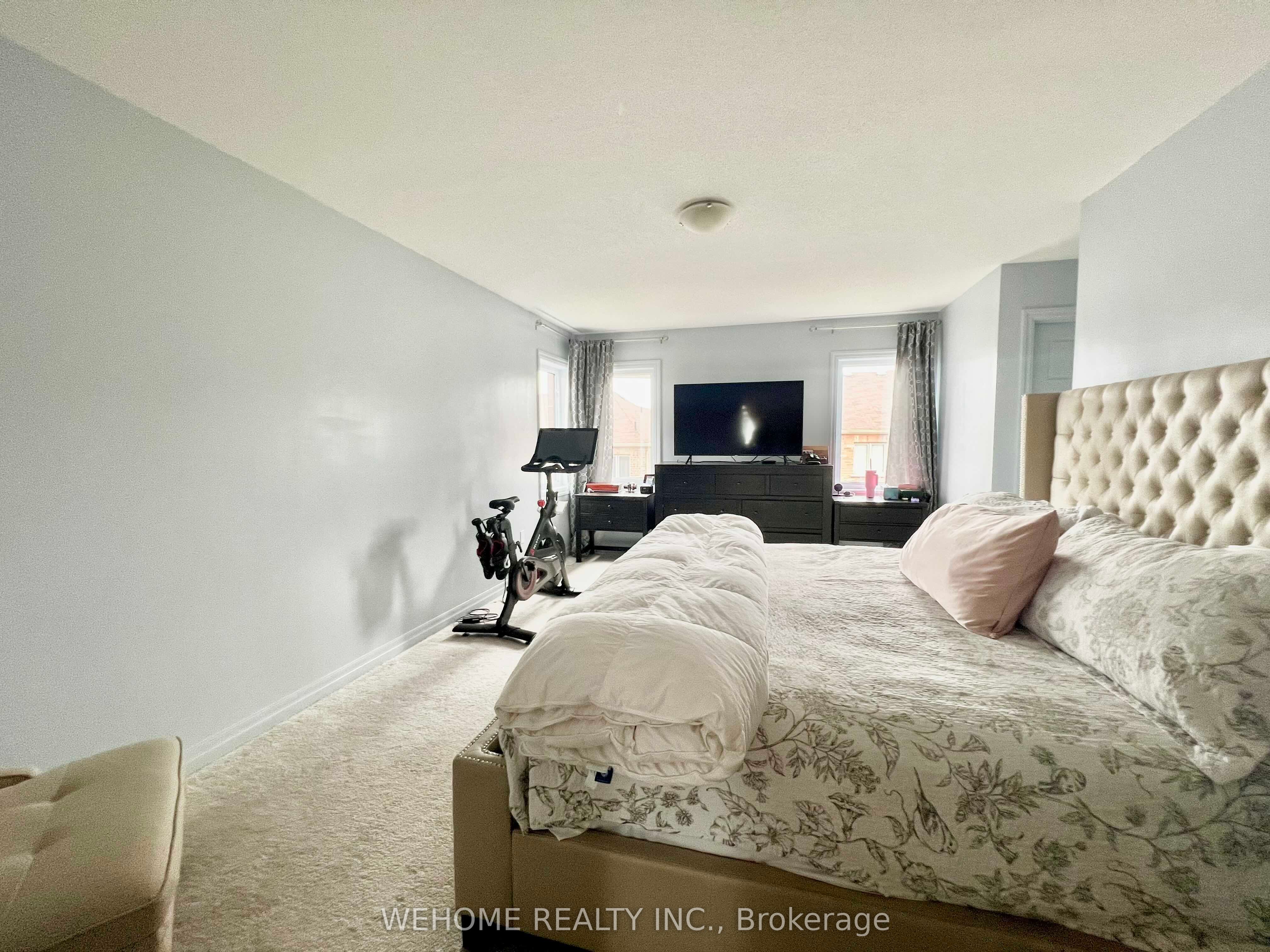 102 Tango Cres Property Photo 12