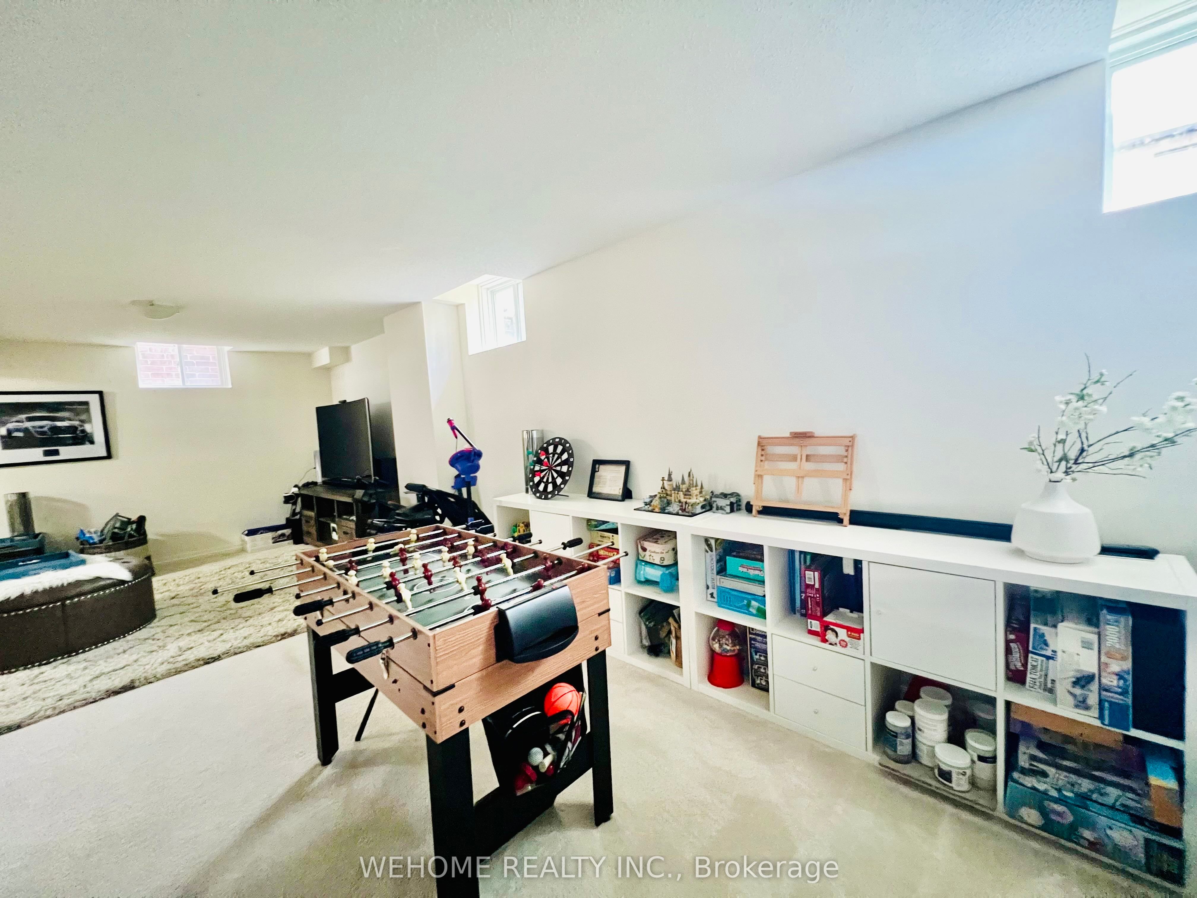 102 Tango Cres Property Photo 23